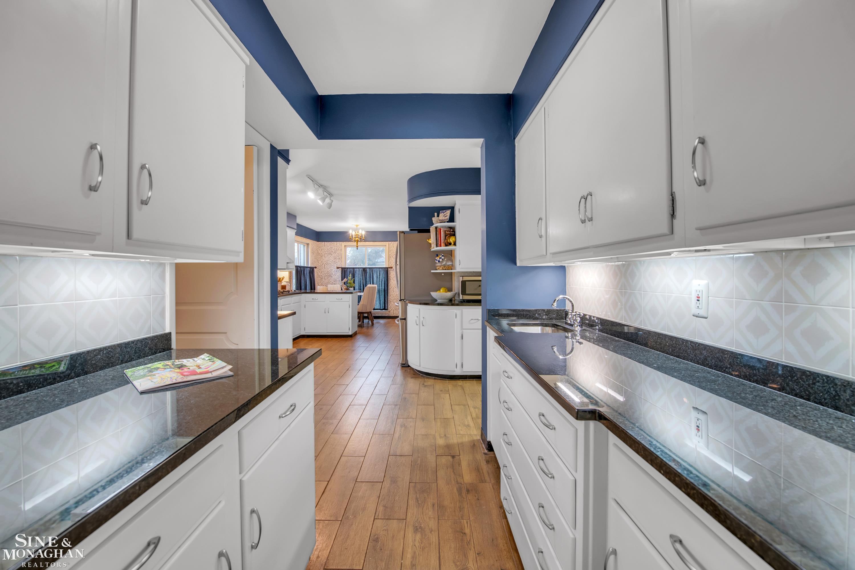 15825 Windmill Pointe Drive