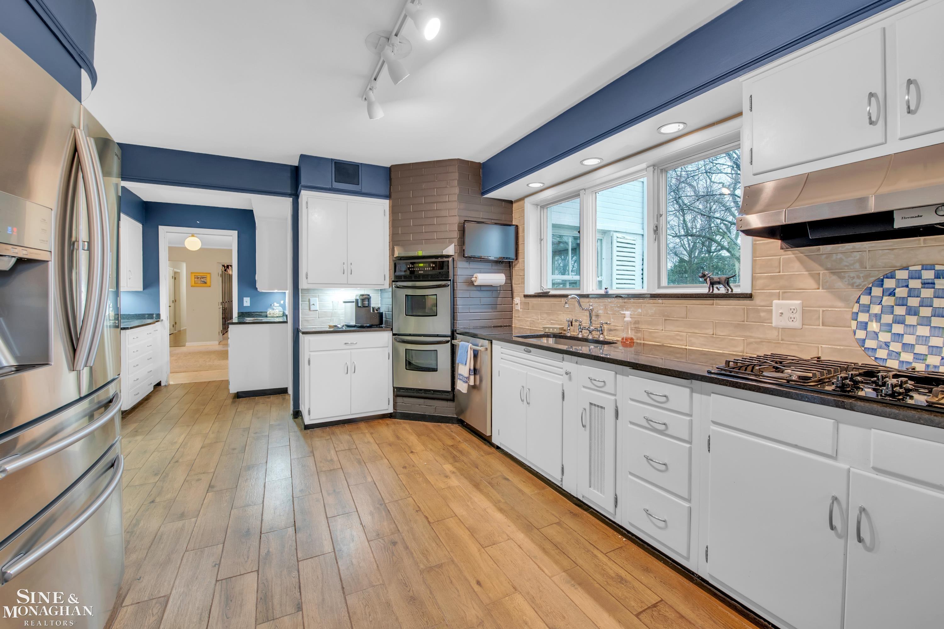 15825 Windmill Pointe Drive