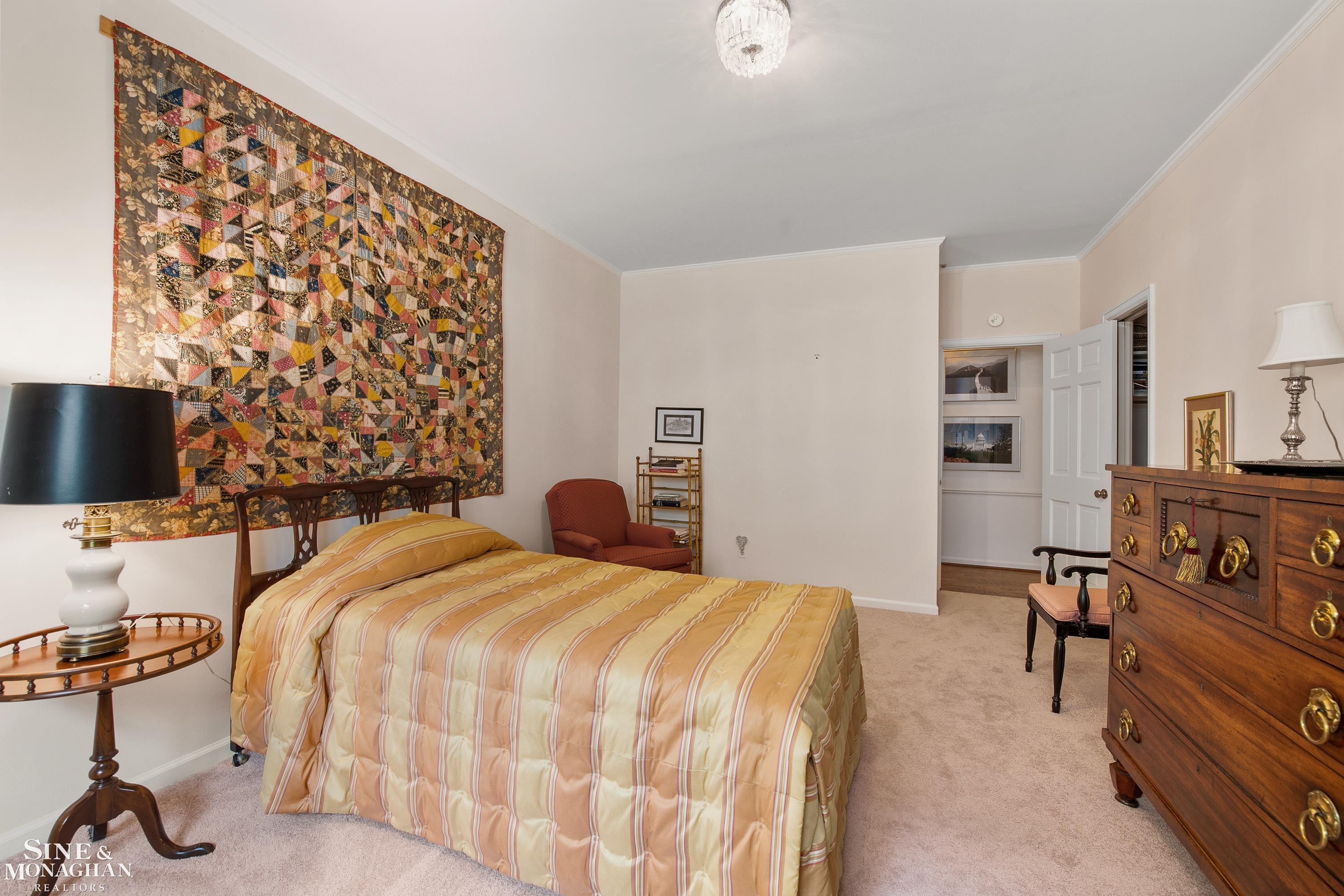 17111 E Jefferson Avenue # 3