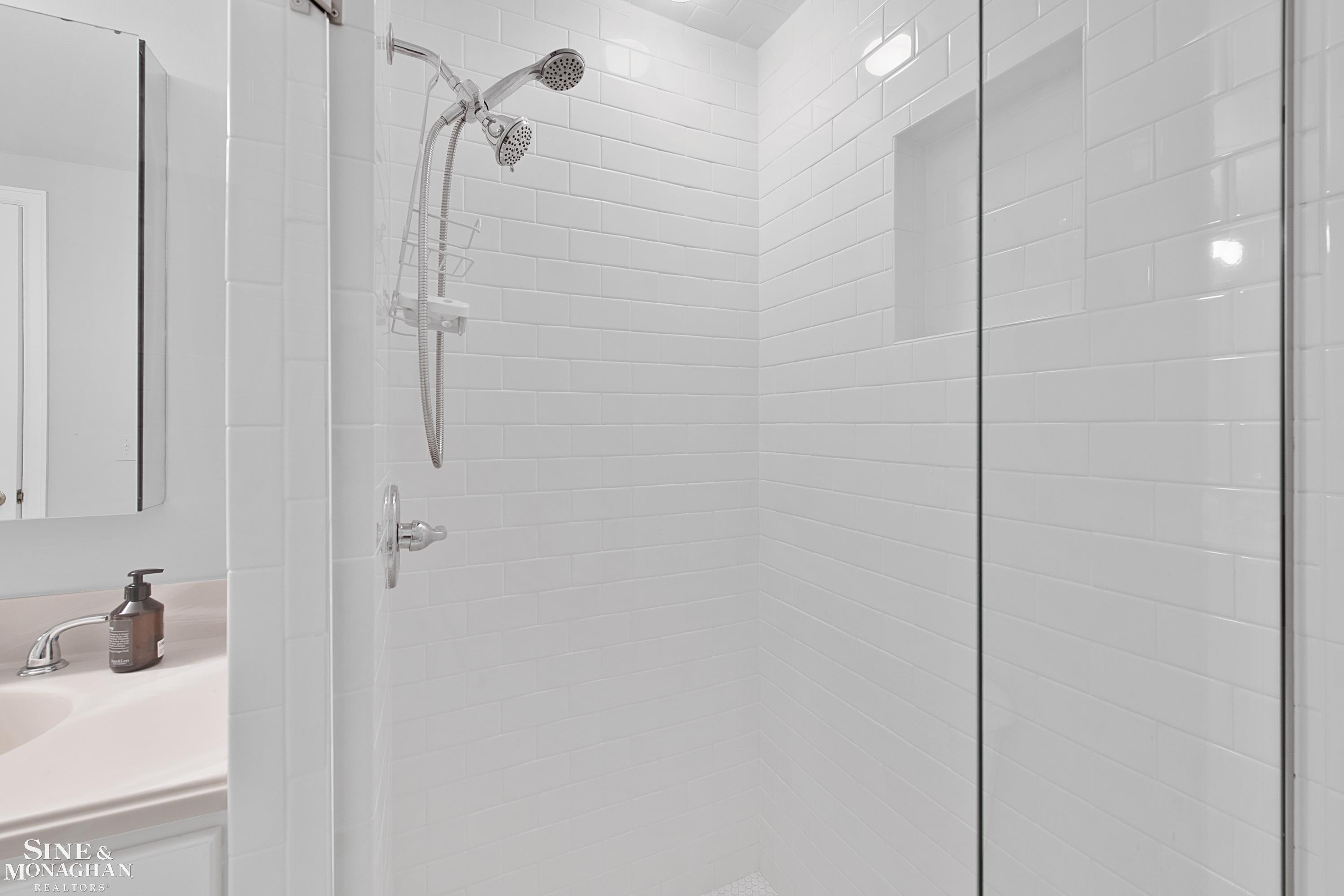 17111 E Jefferson Avenue # 3