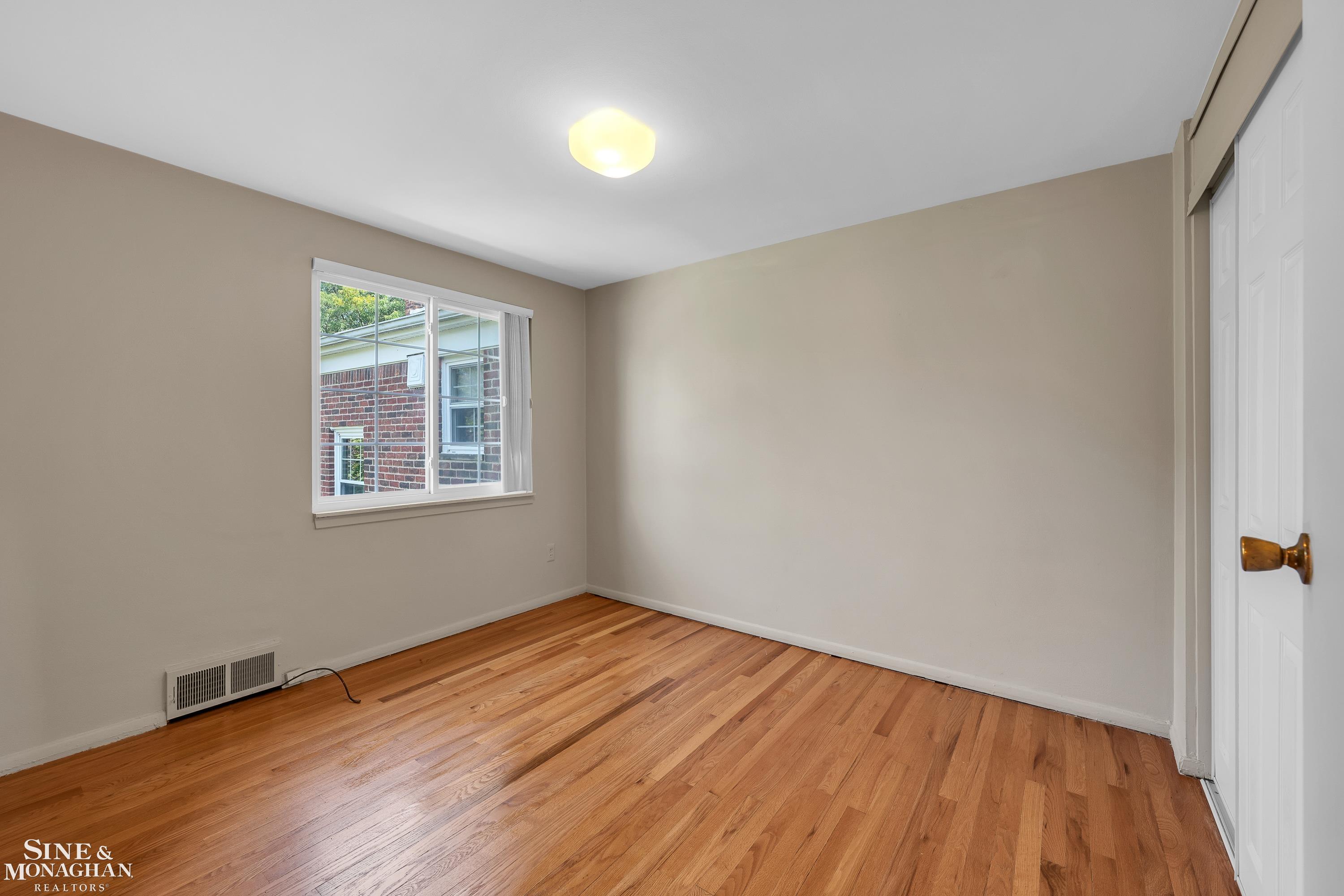 23231 Edsel Ford Court