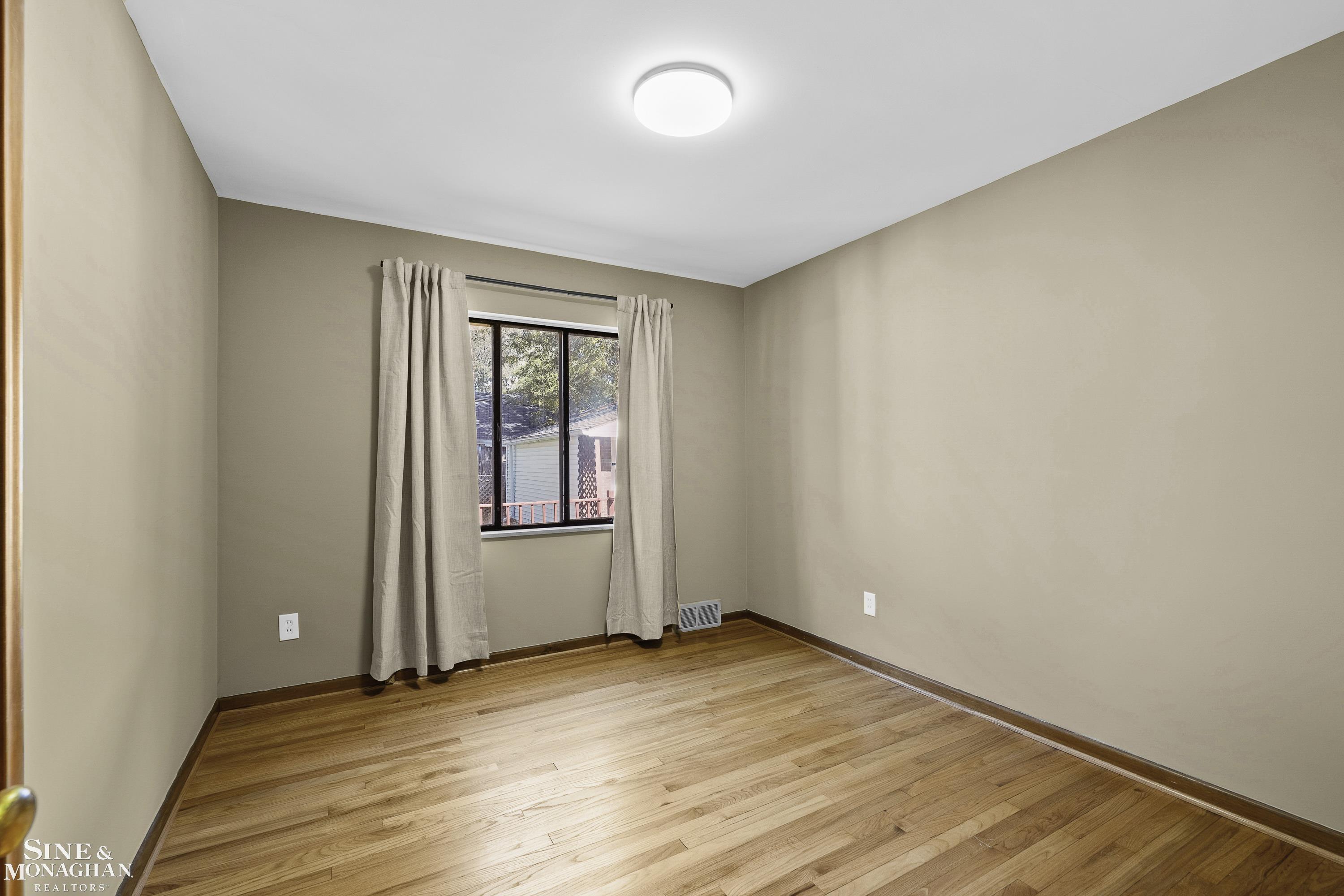 21431 Prestwick Road