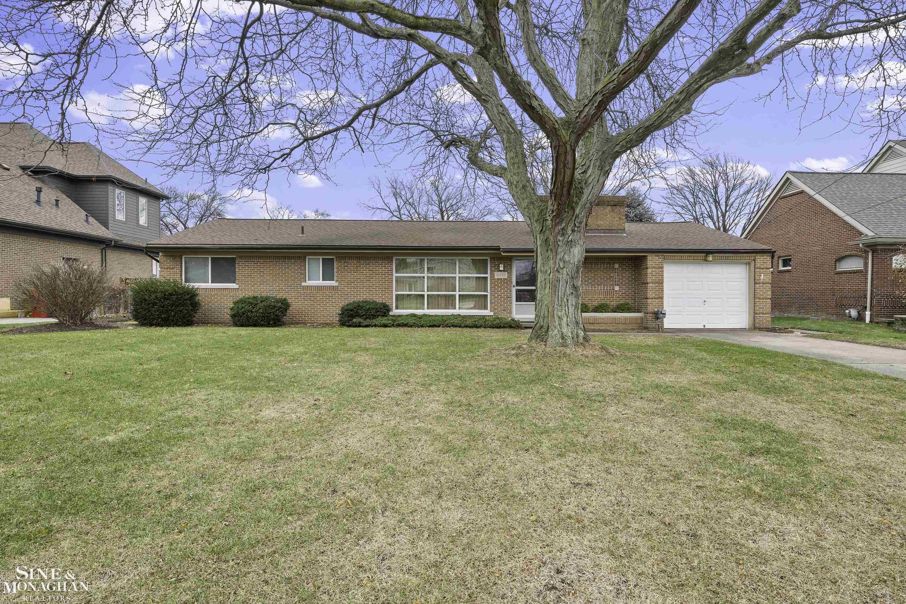 41400 Windmill Street