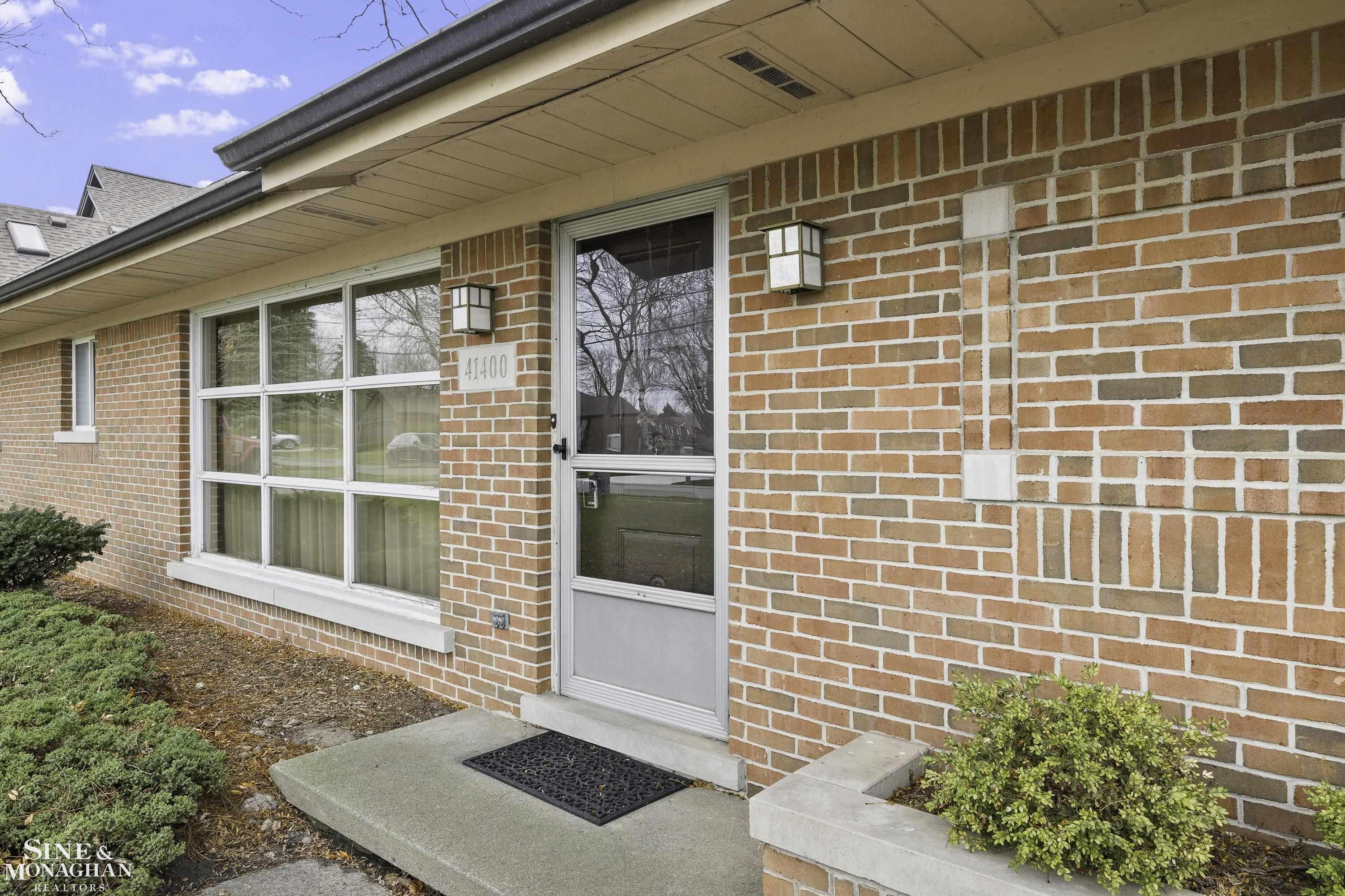 41400 Windmill Street