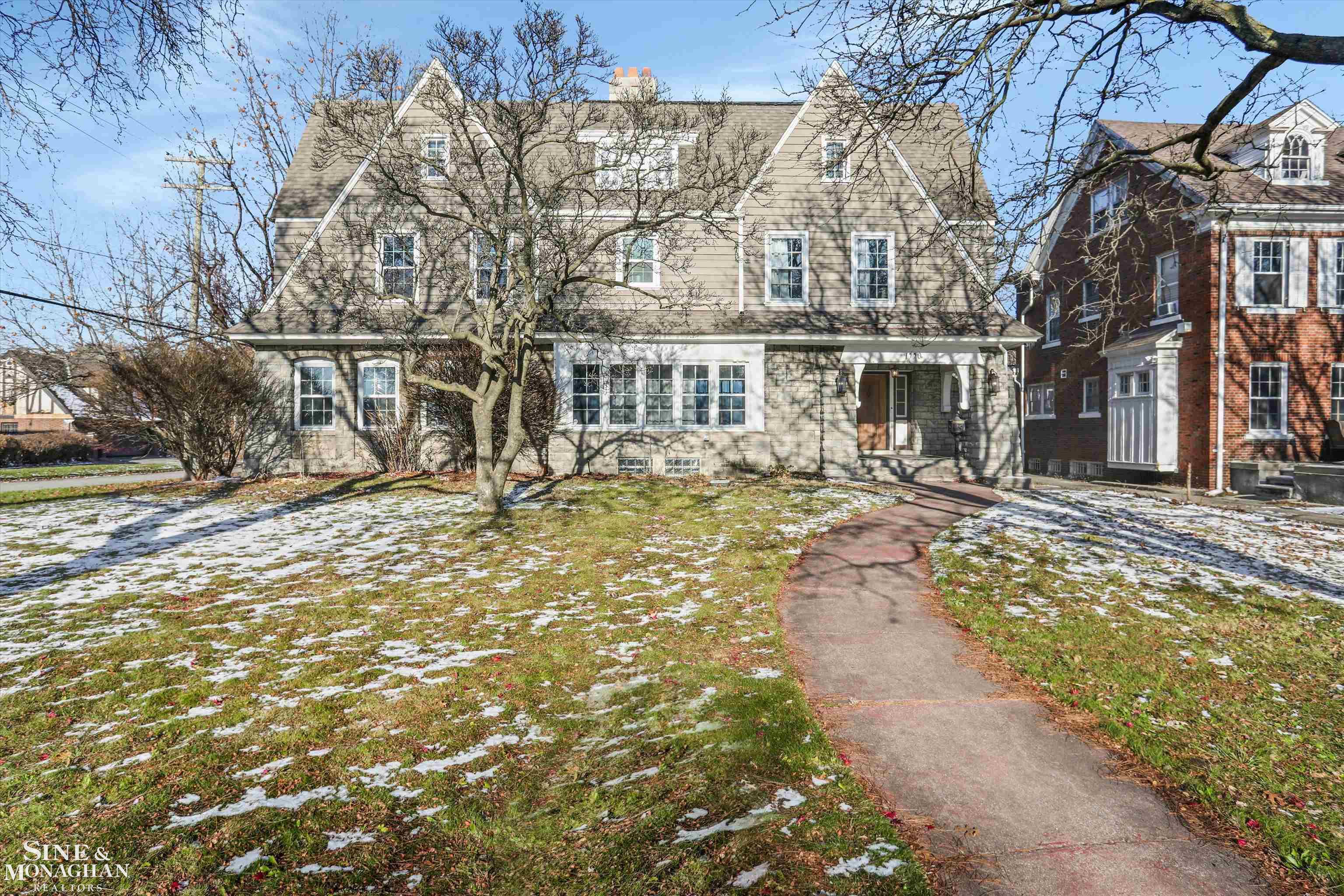 1550 W Boston Boulevard