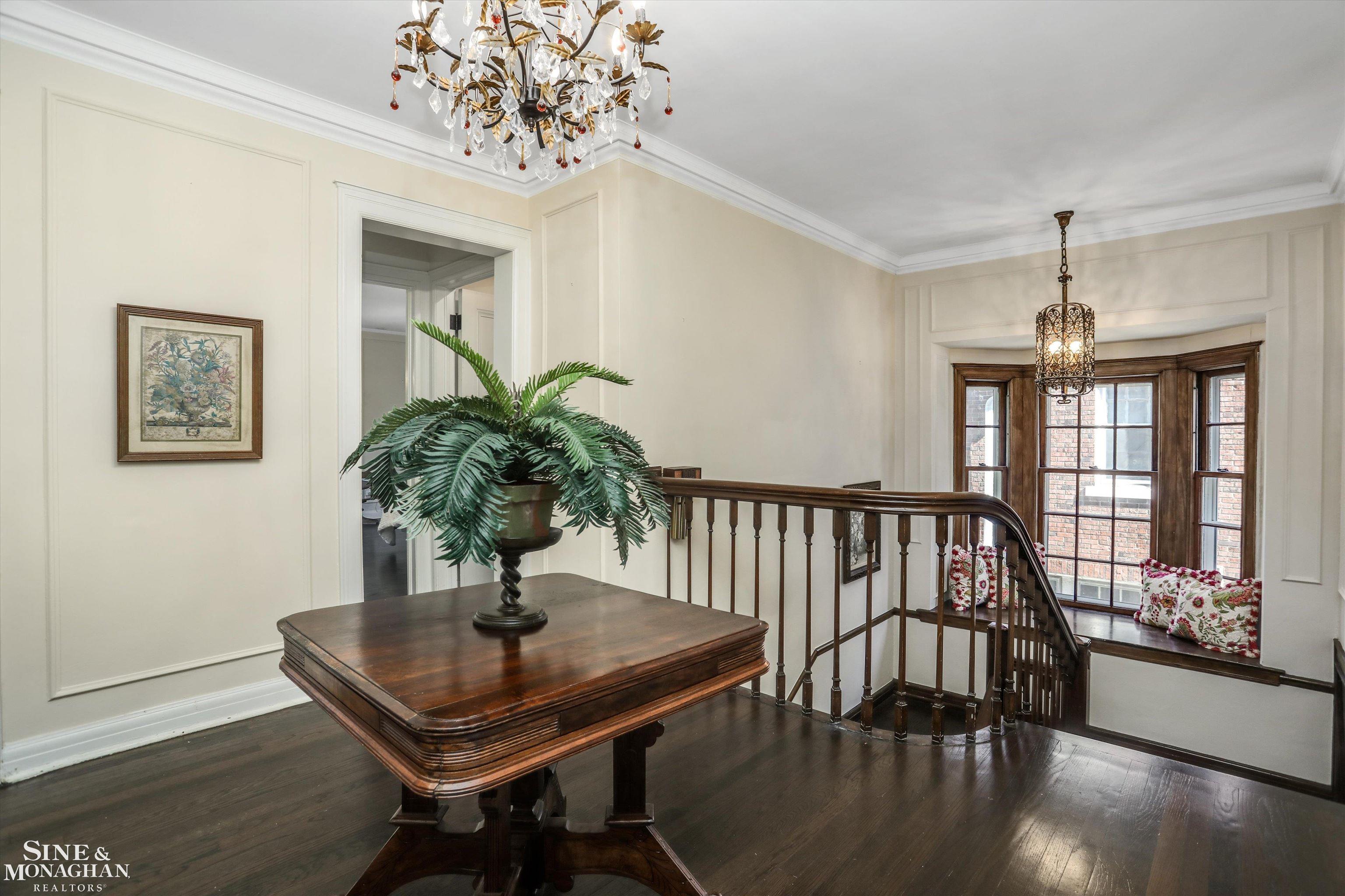 1550 W Boston Boulevard