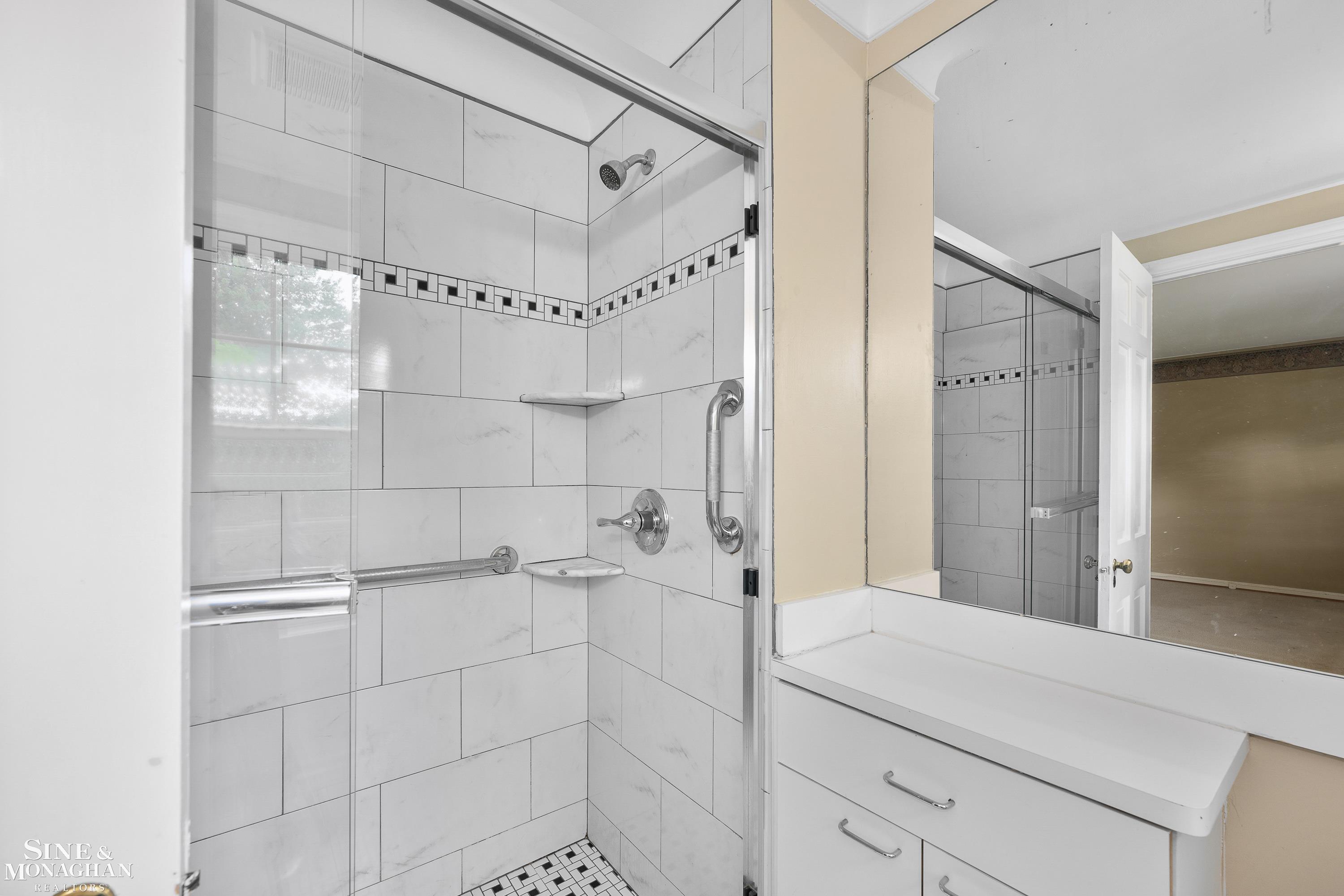 16908 Saint Paul Street