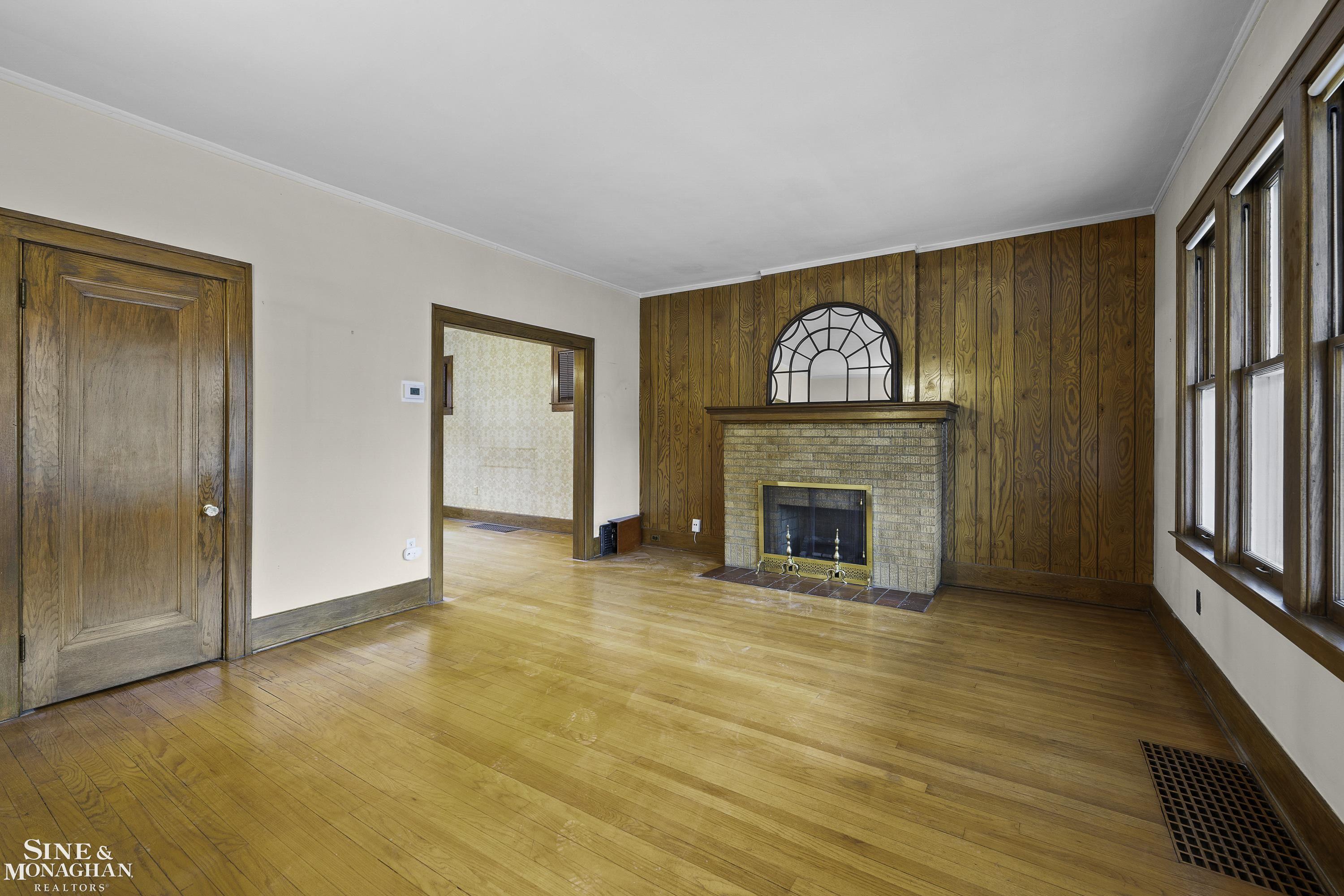 1415 Beaconsfield Avenue