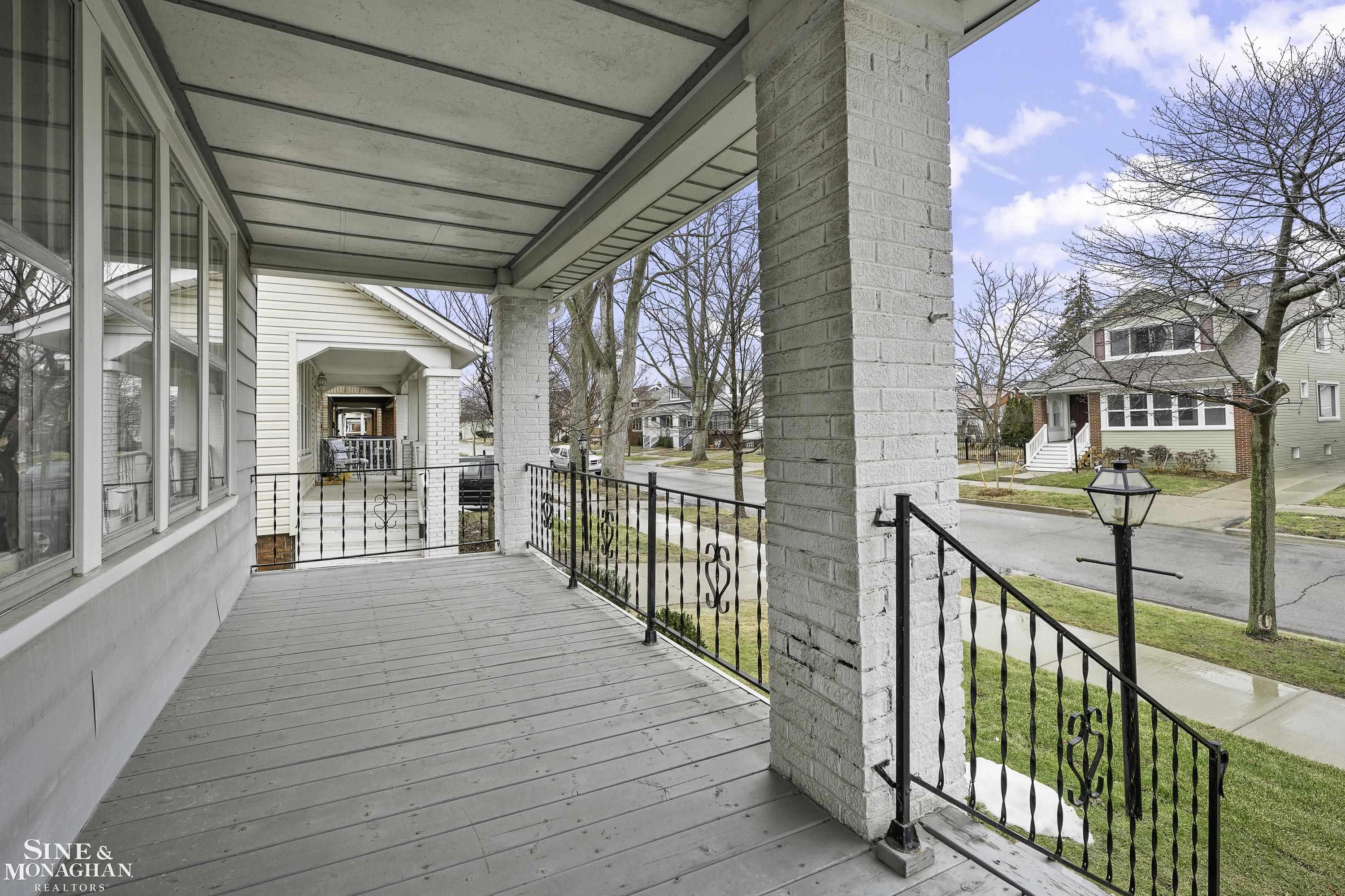 1415 Beaconsfield Avenue