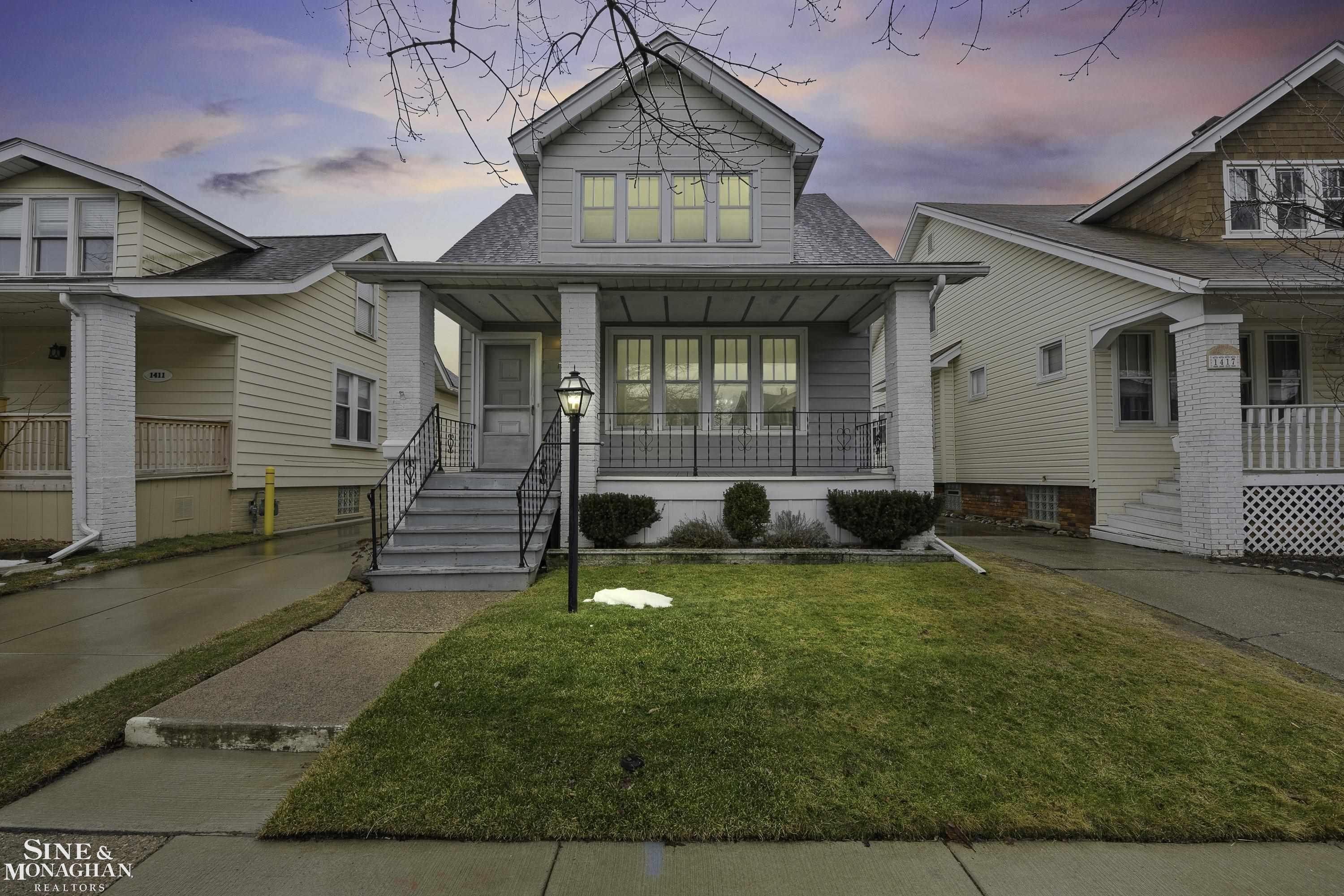 1415 Beaconsfield Avenue