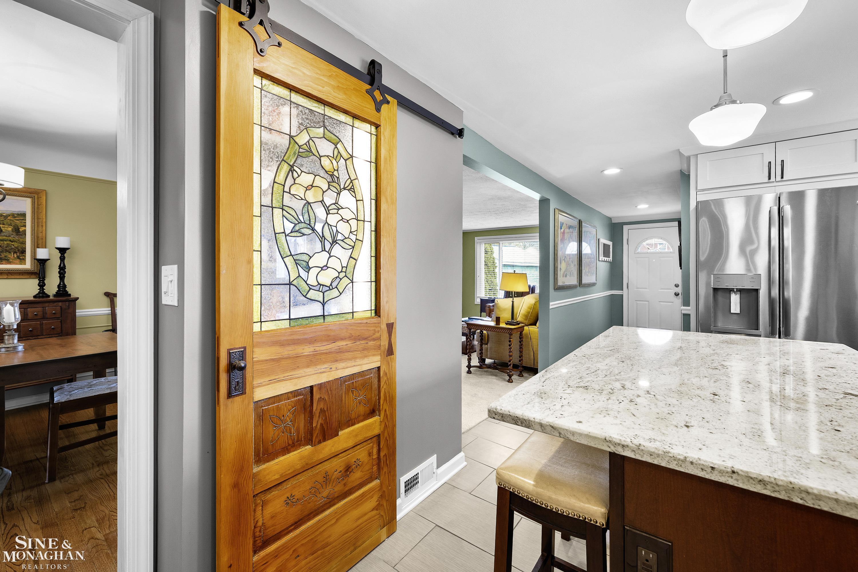 1882 Hunt Club Drive