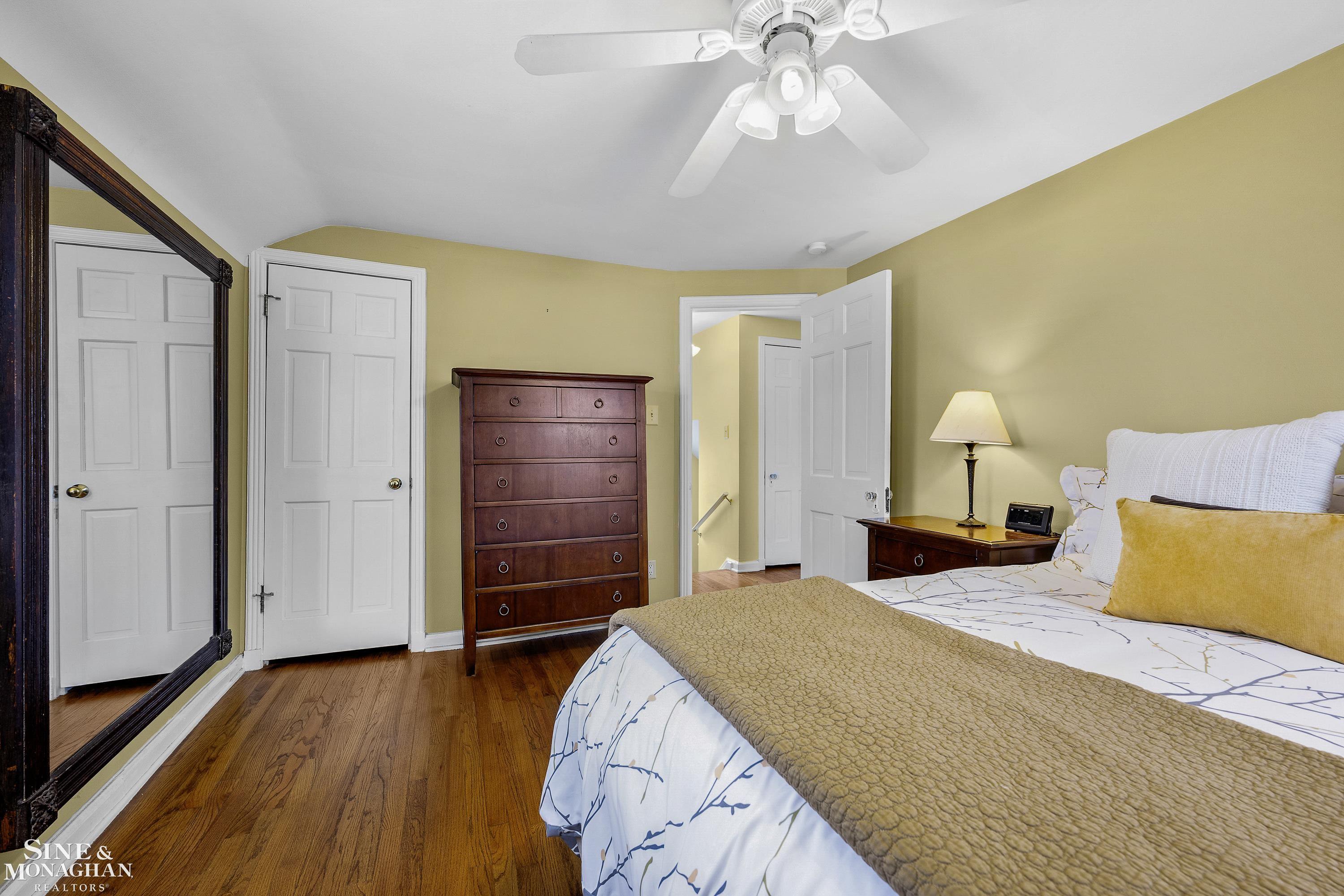 1882 Hunt Club Drive