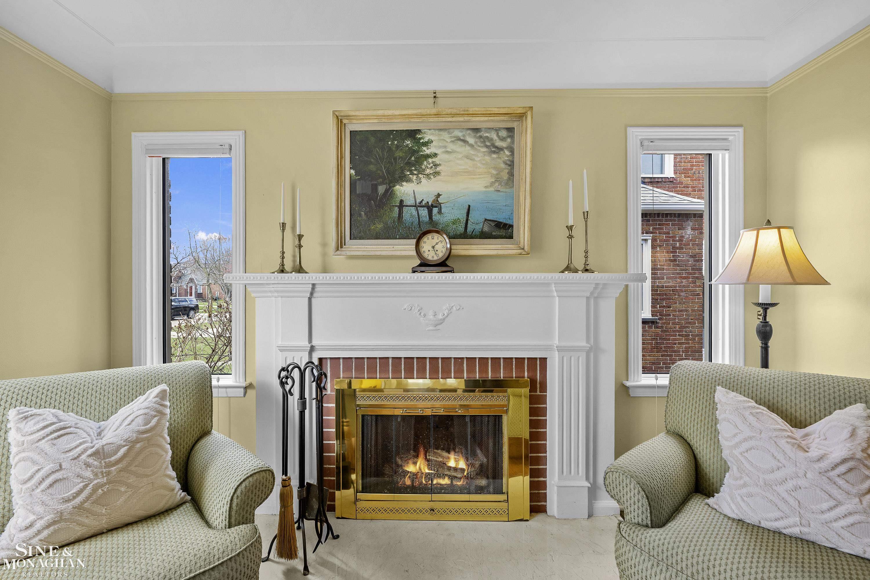 1882 Hunt Club Drive