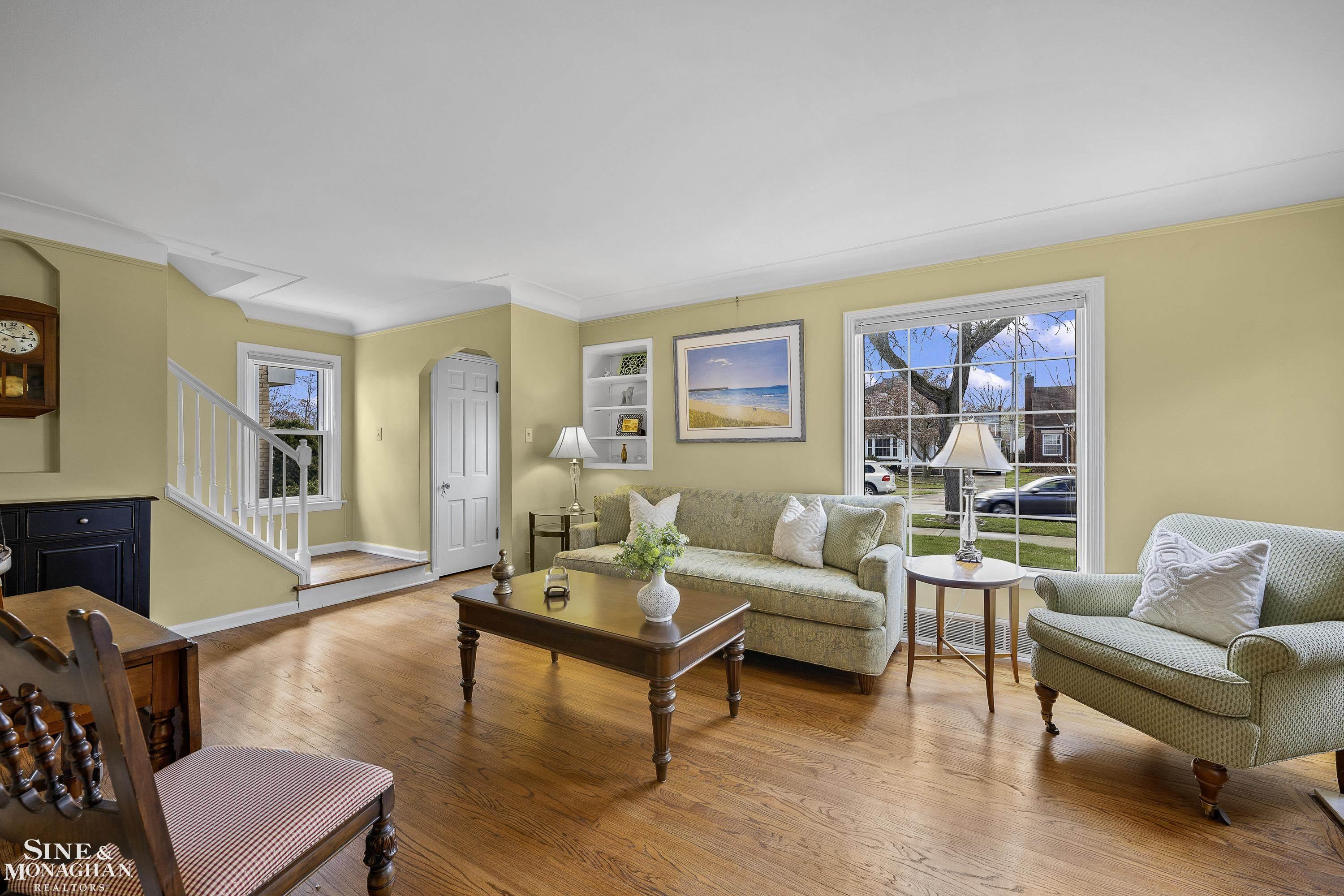 1882 Hunt Club Drive