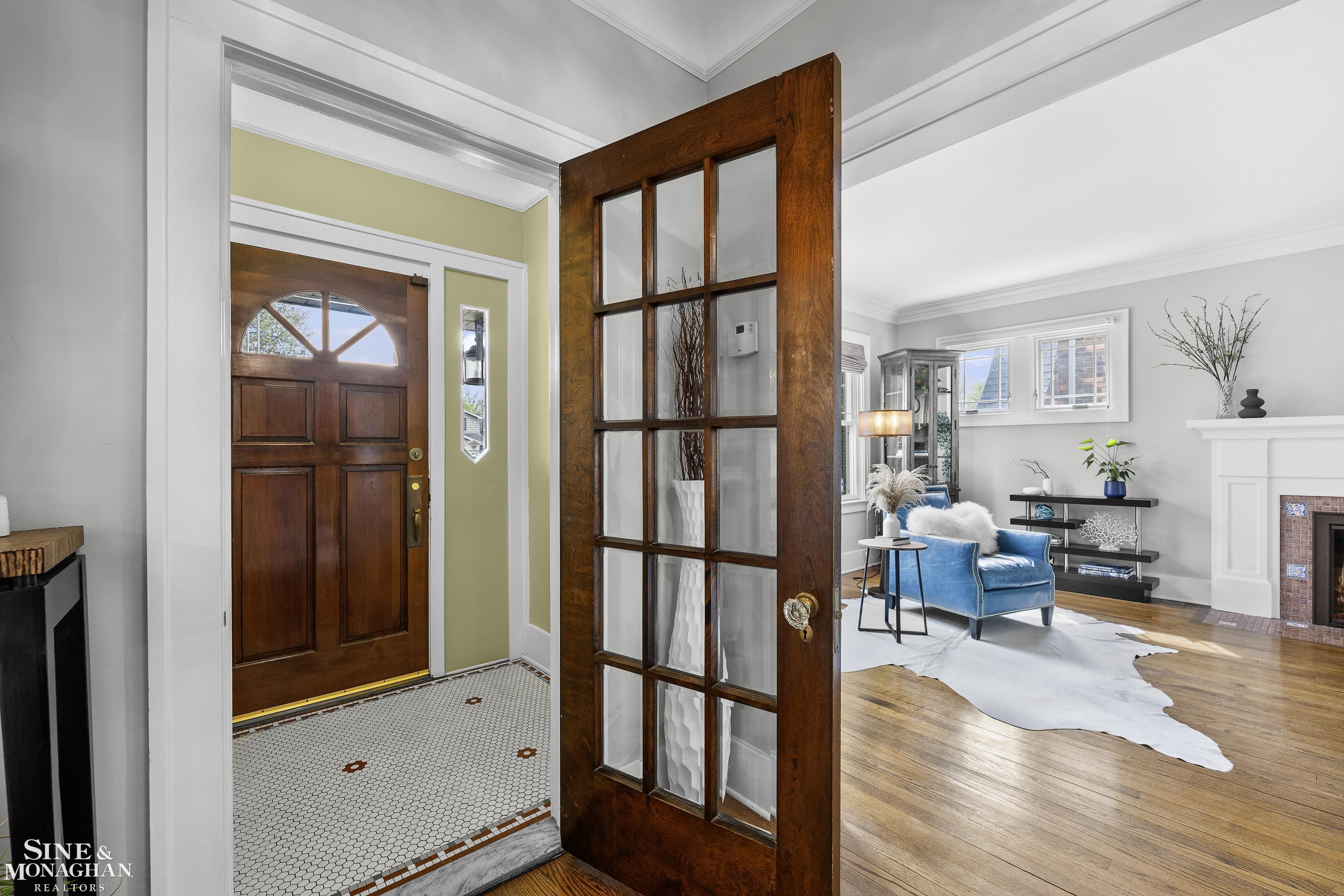 767 Rivard Boulevard