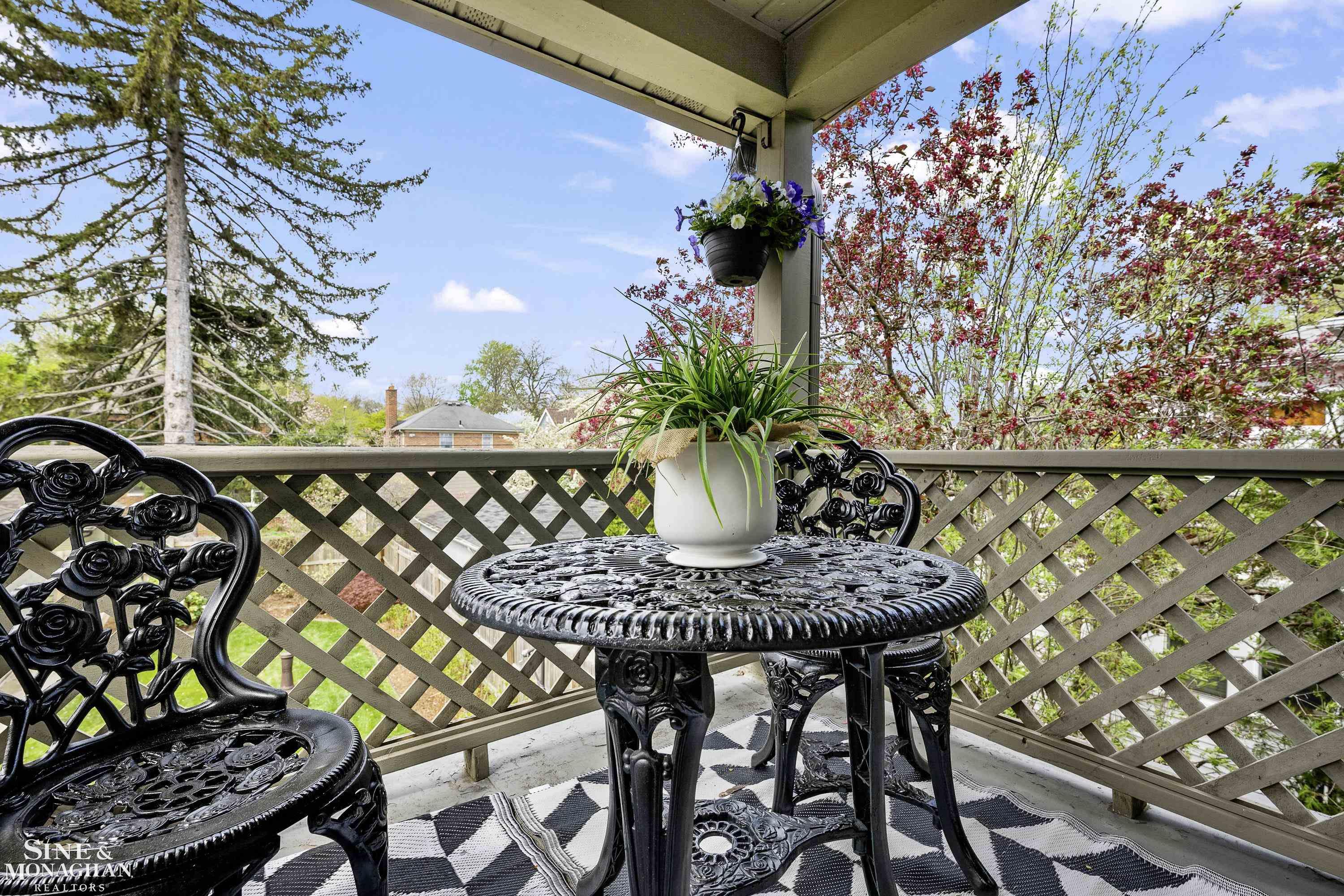 767 Rivard Boulevard