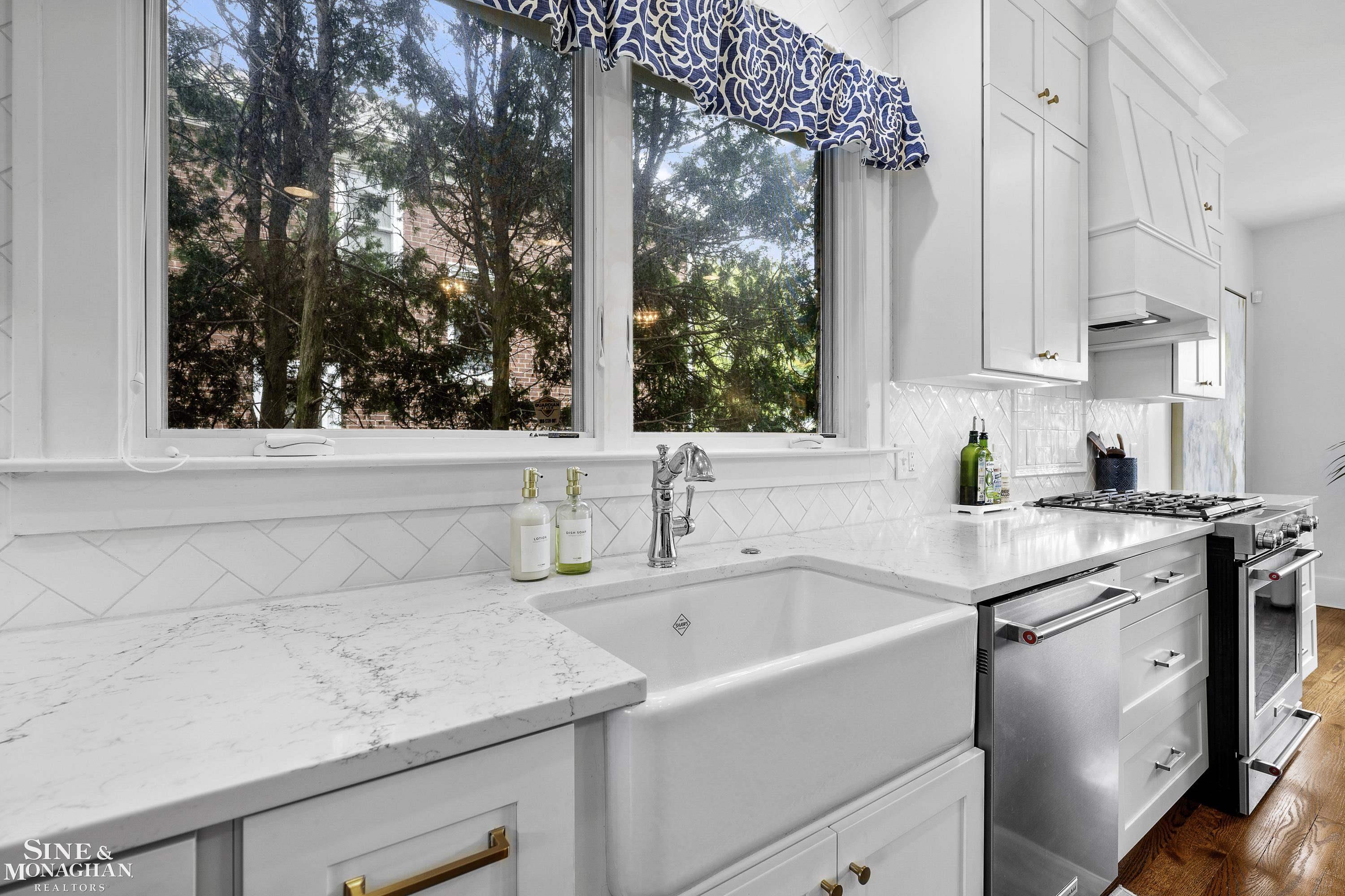 767 Rivard Boulevard