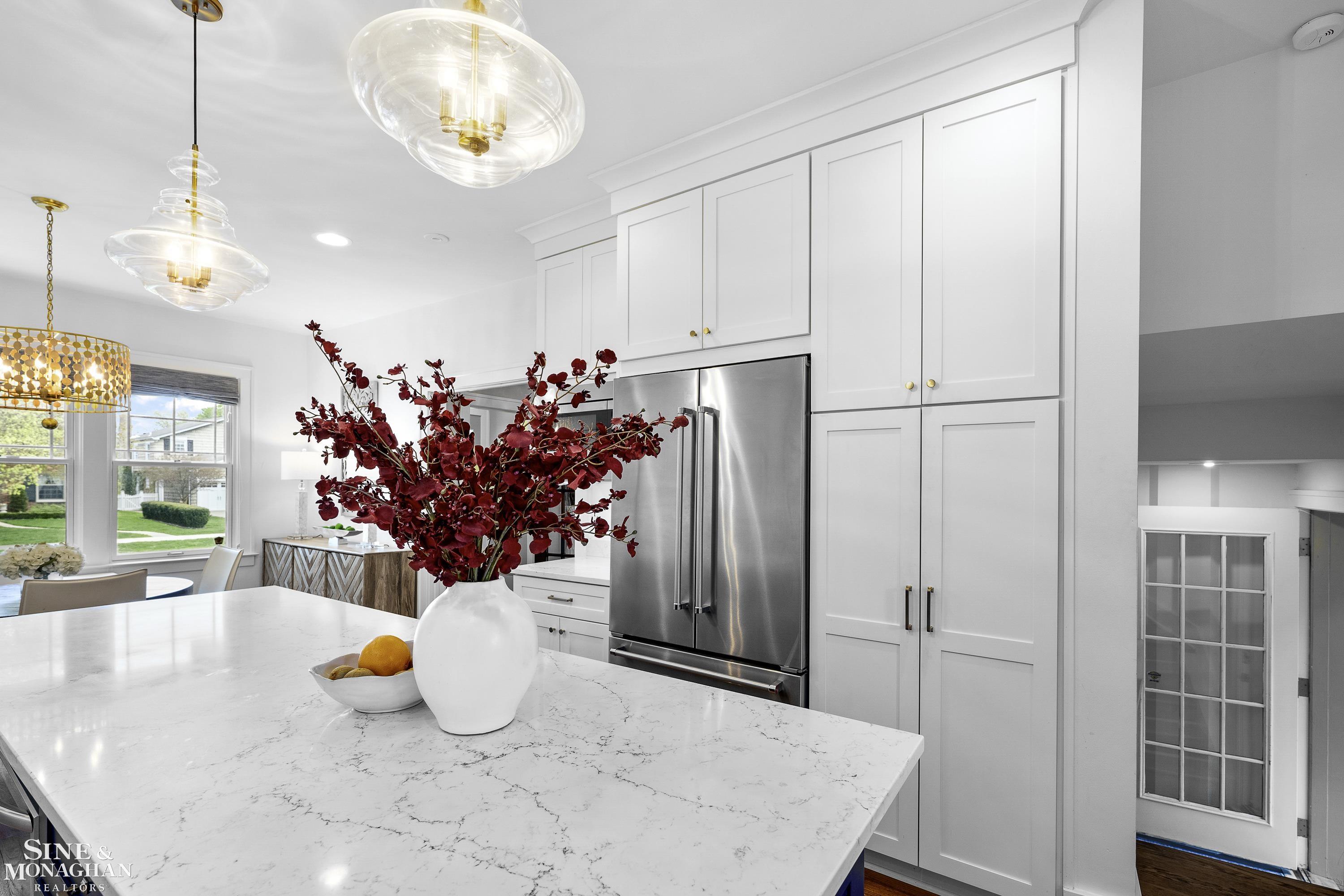 767 Rivard Boulevard