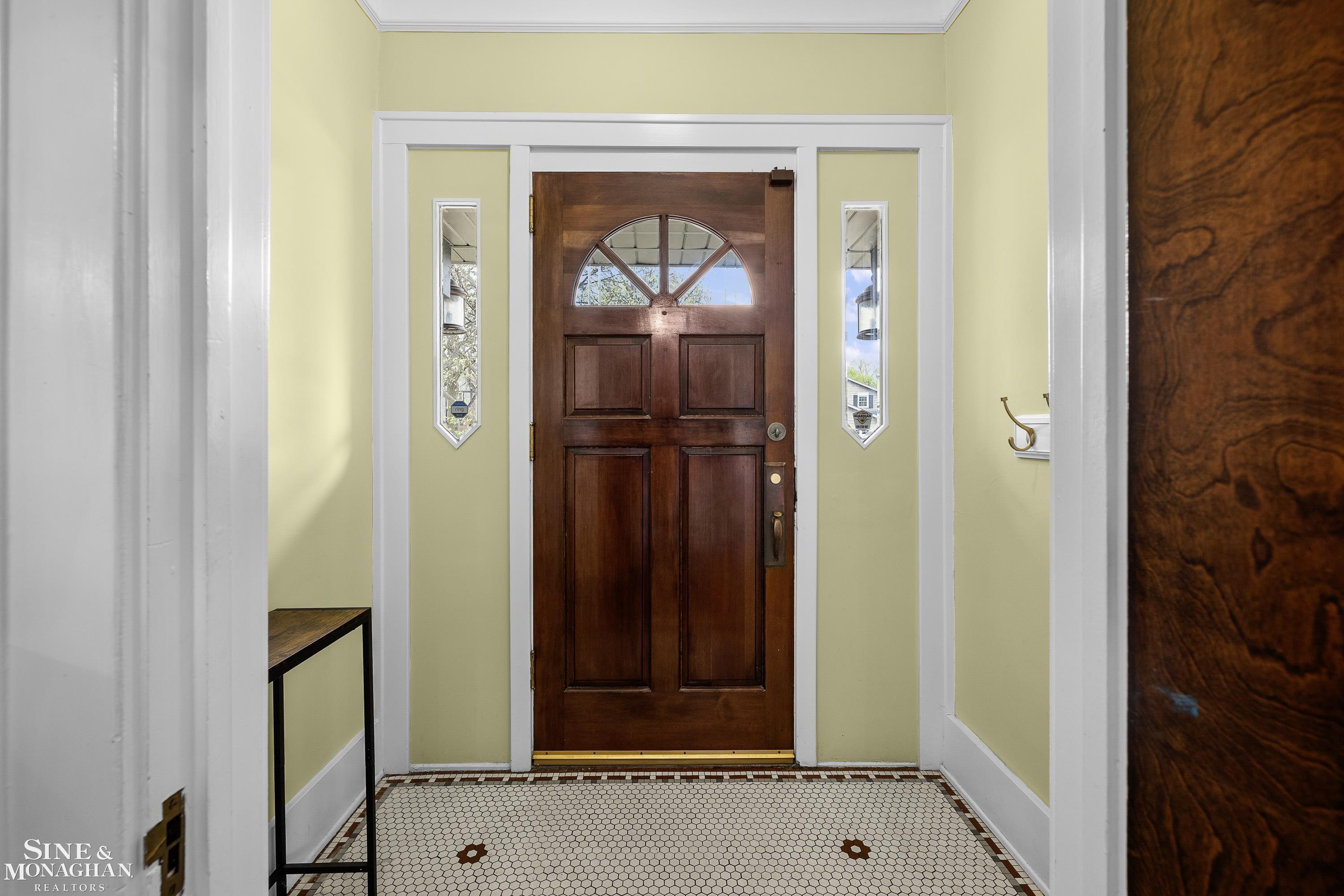 767 Rivard Boulevard