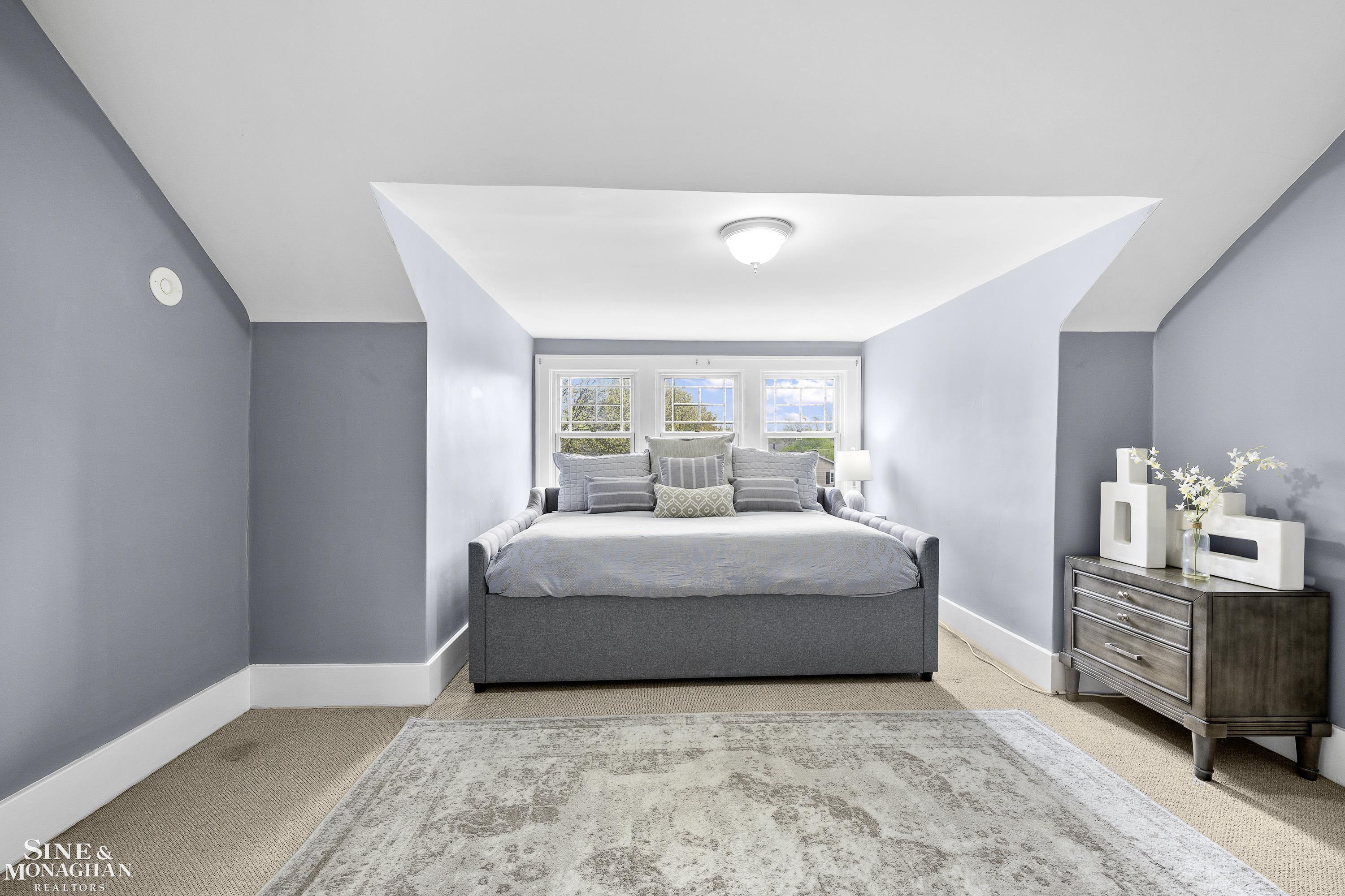 767 Rivard Boulevard