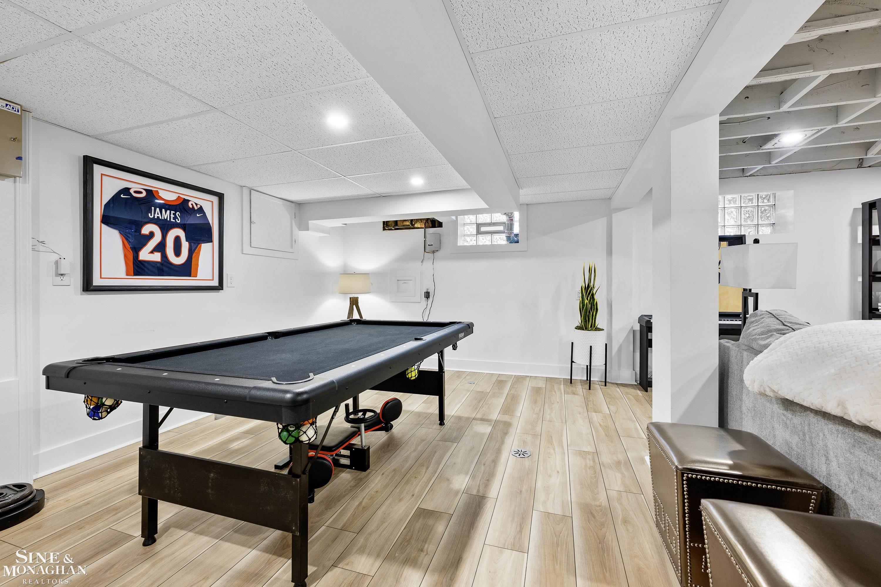 767 Rivard Boulevard