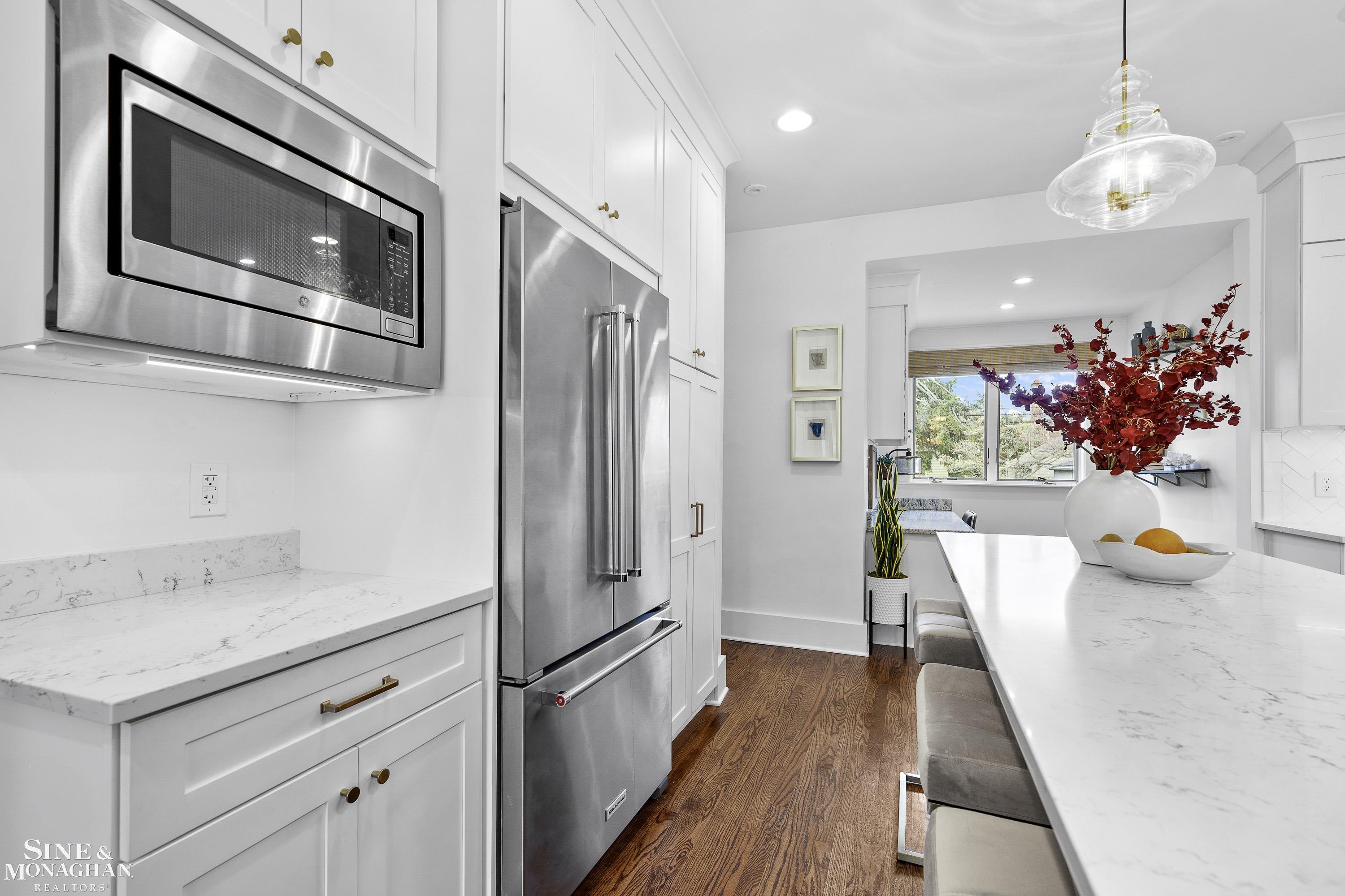 767 Rivard Boulevard