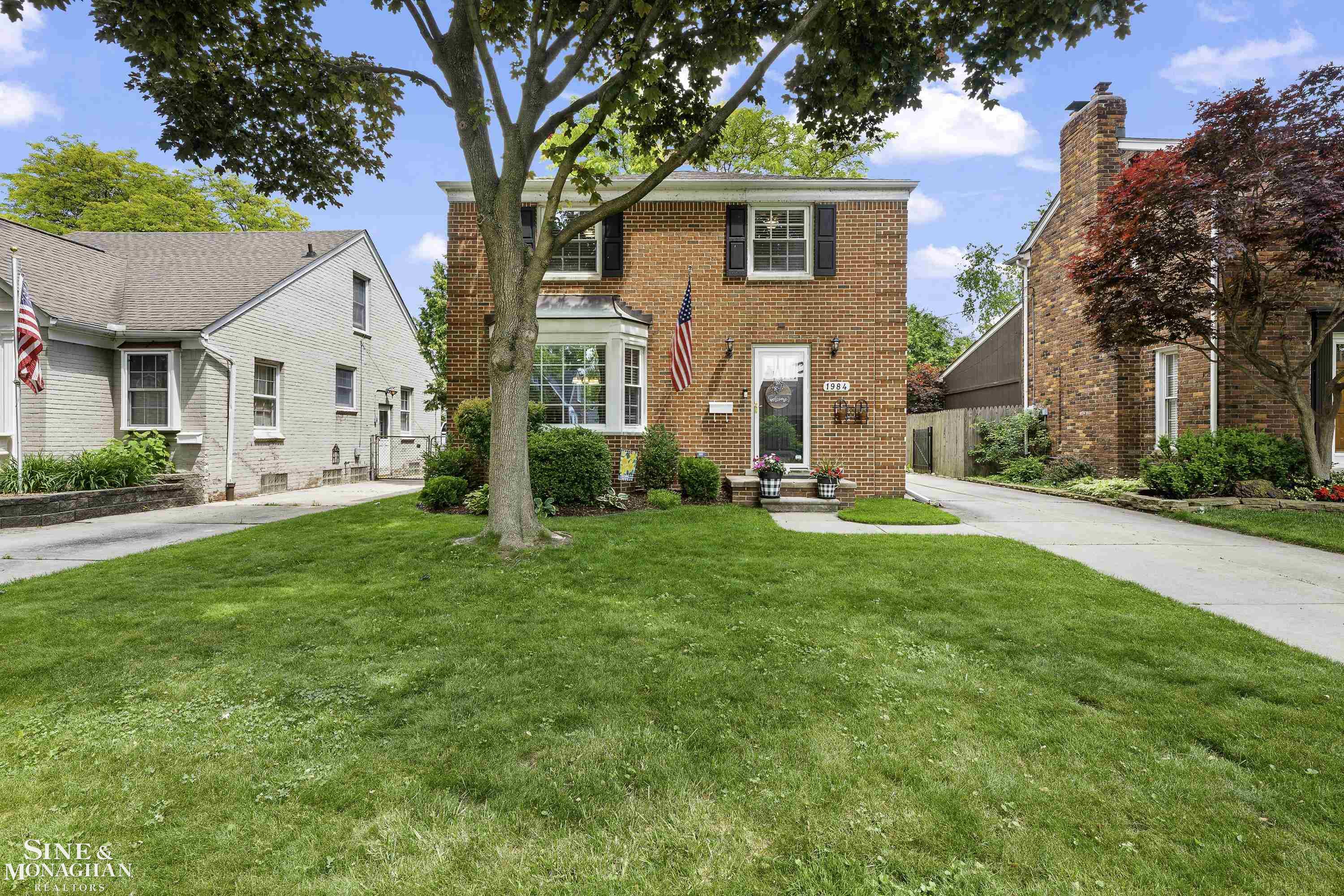 1984 Lancaster Street