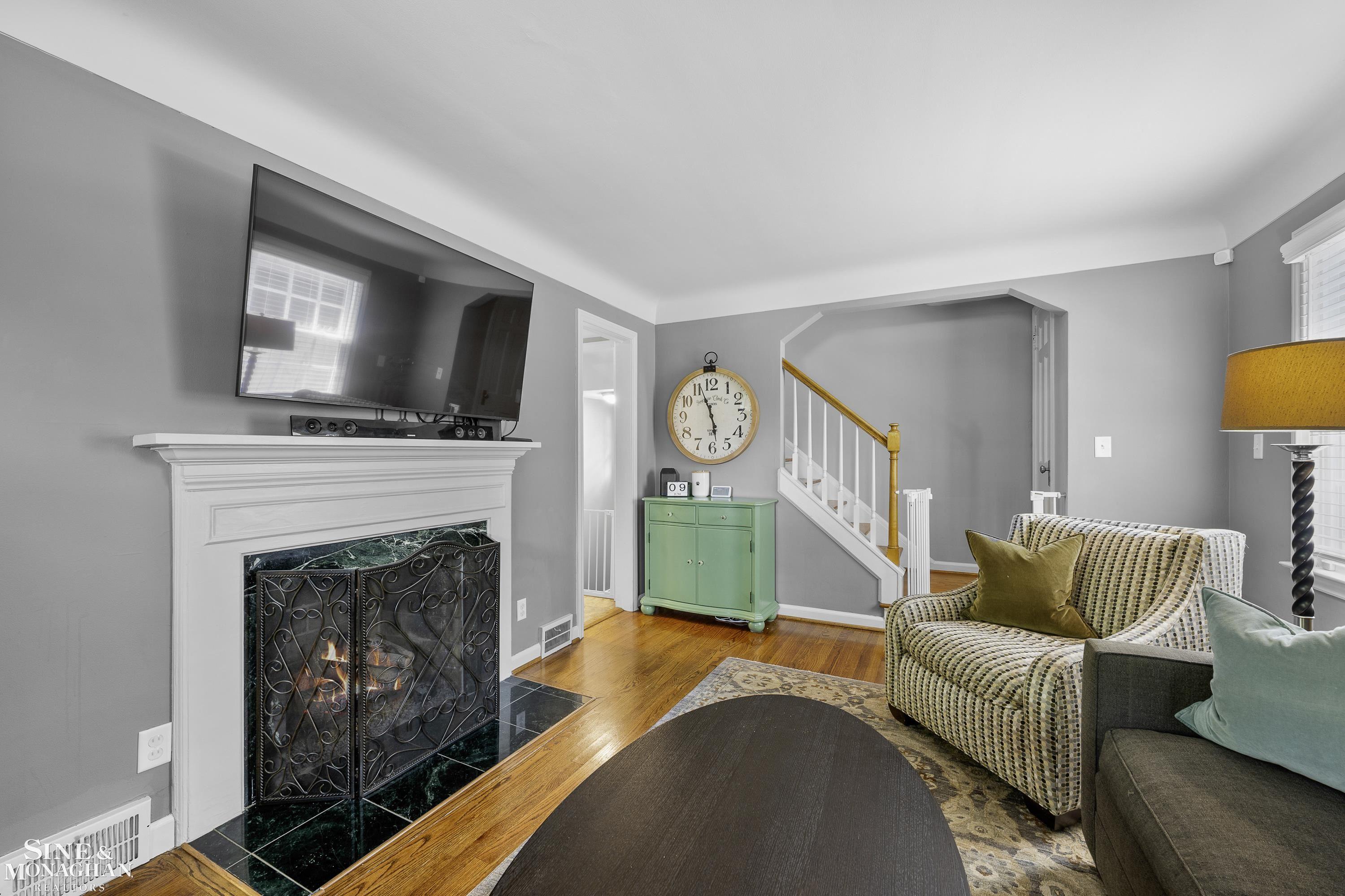 1984 Lancaster Street