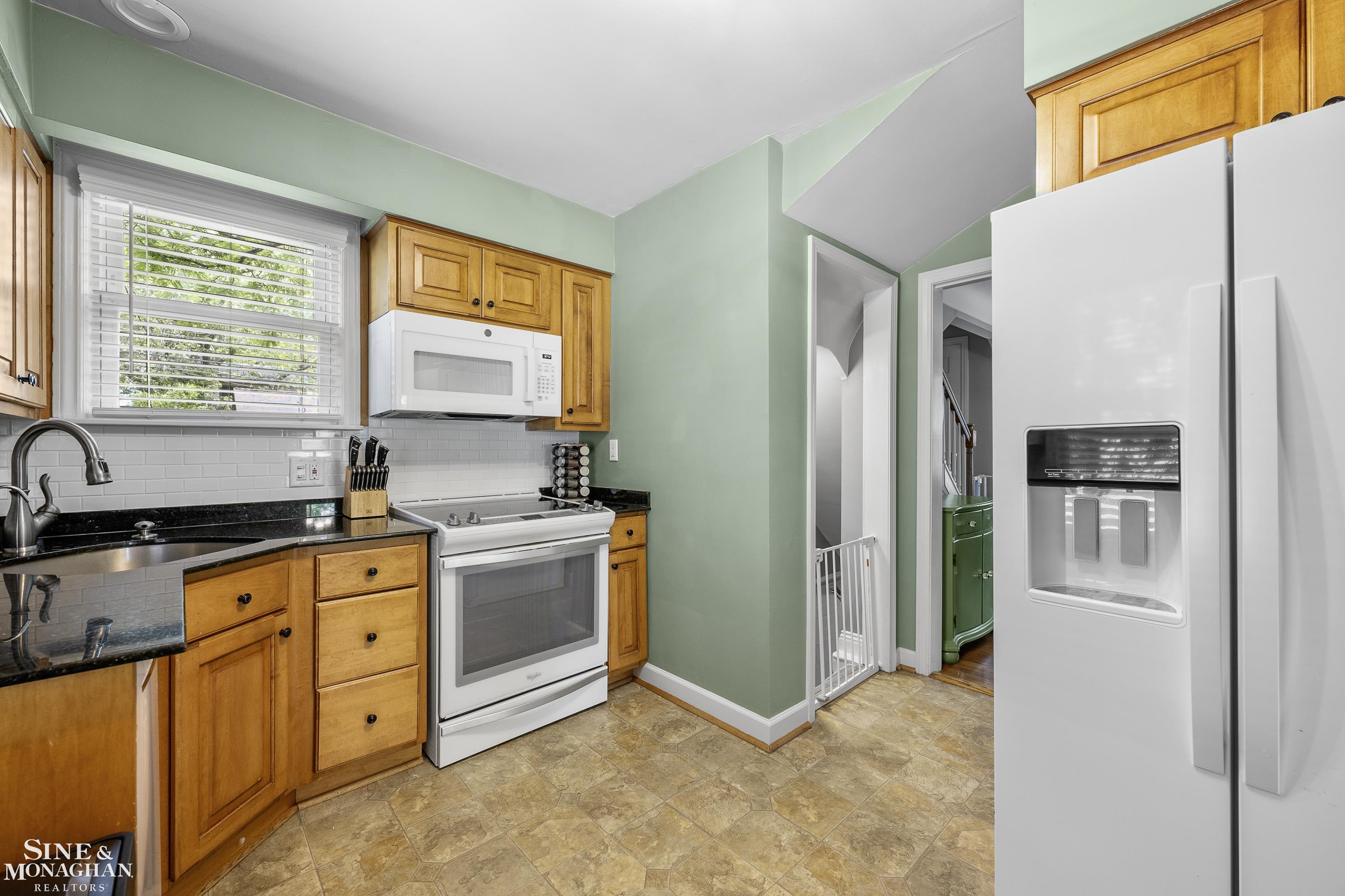 1984 Lancaster Street