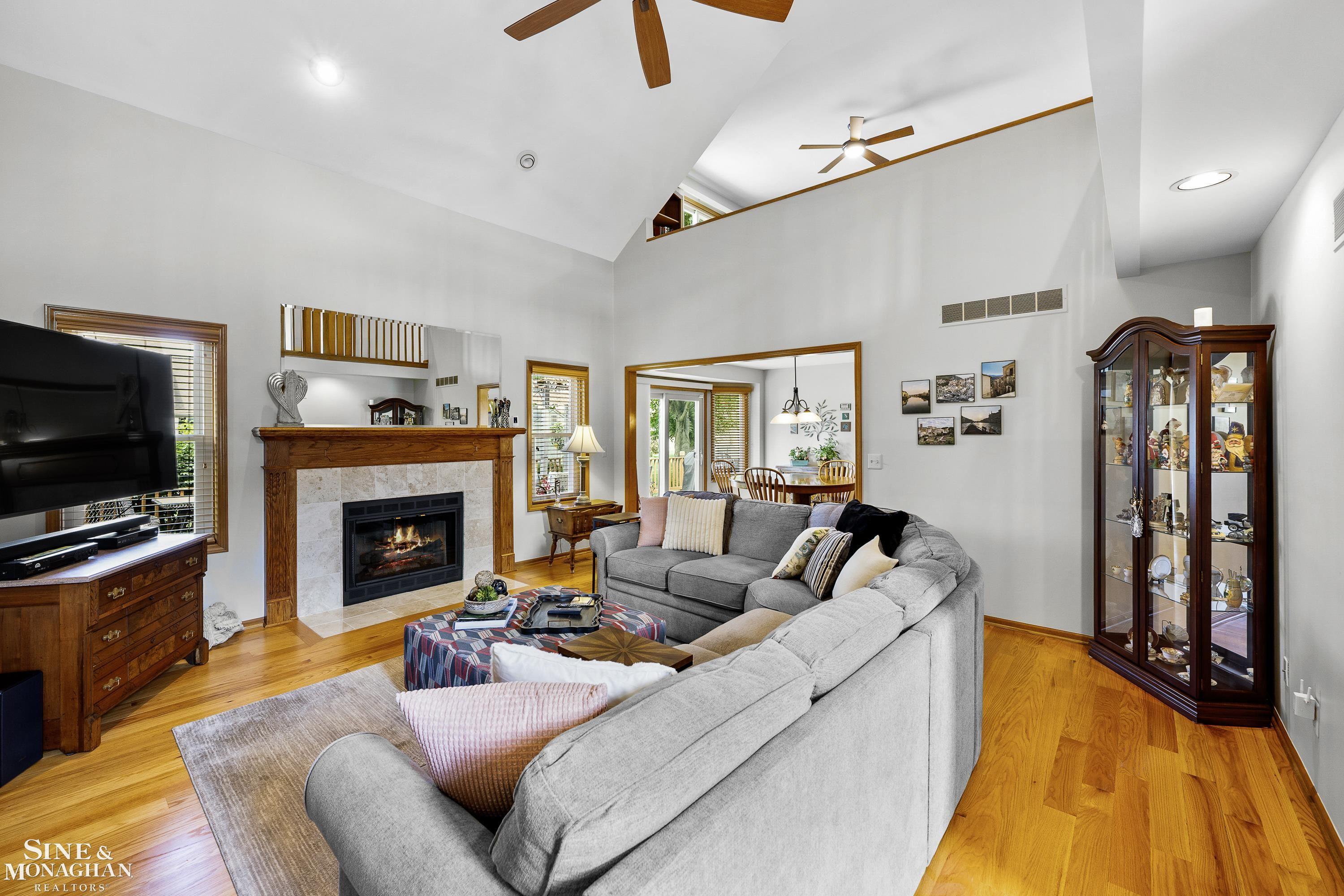 23875 Settlers Drive