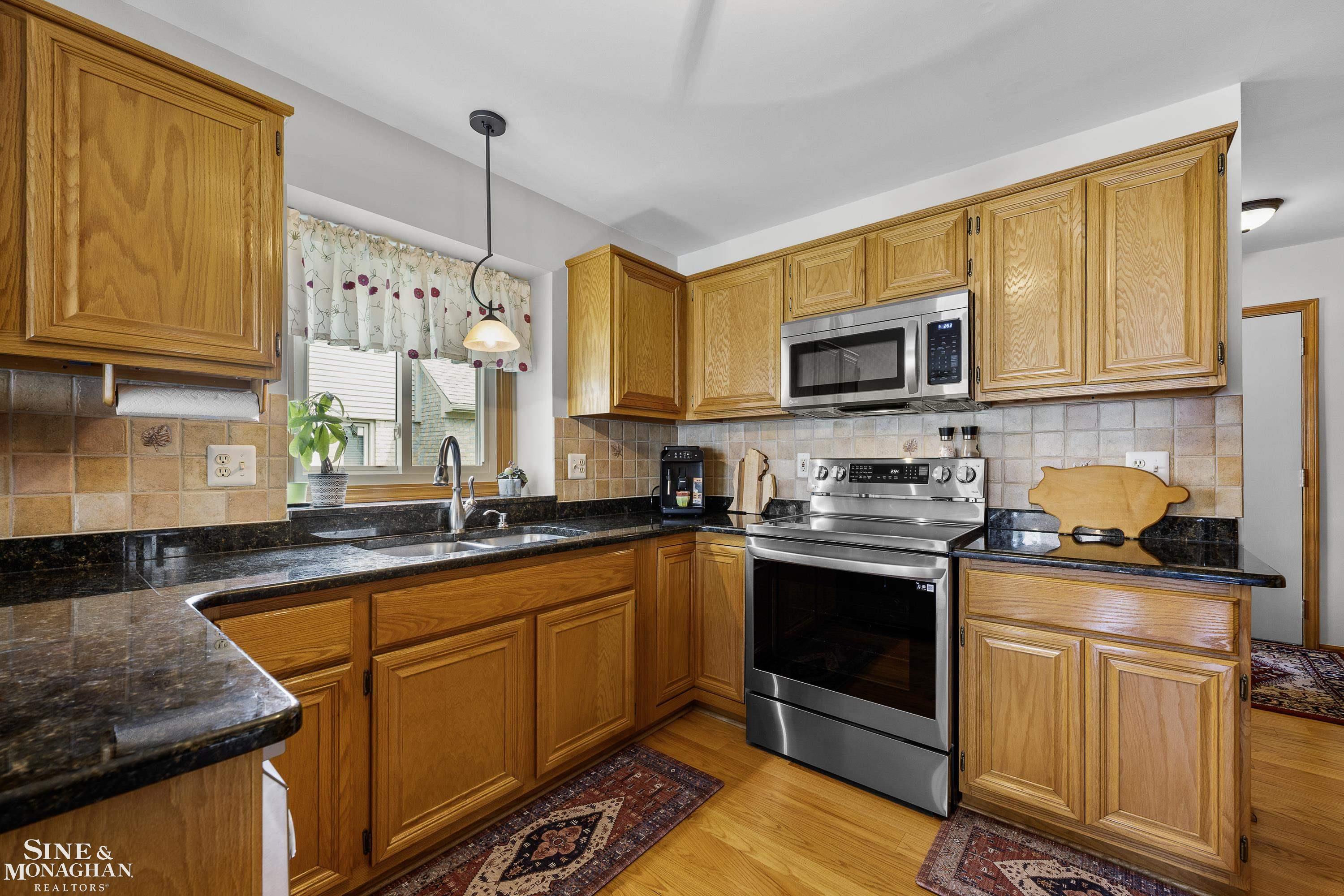 23875 Settlers Drive