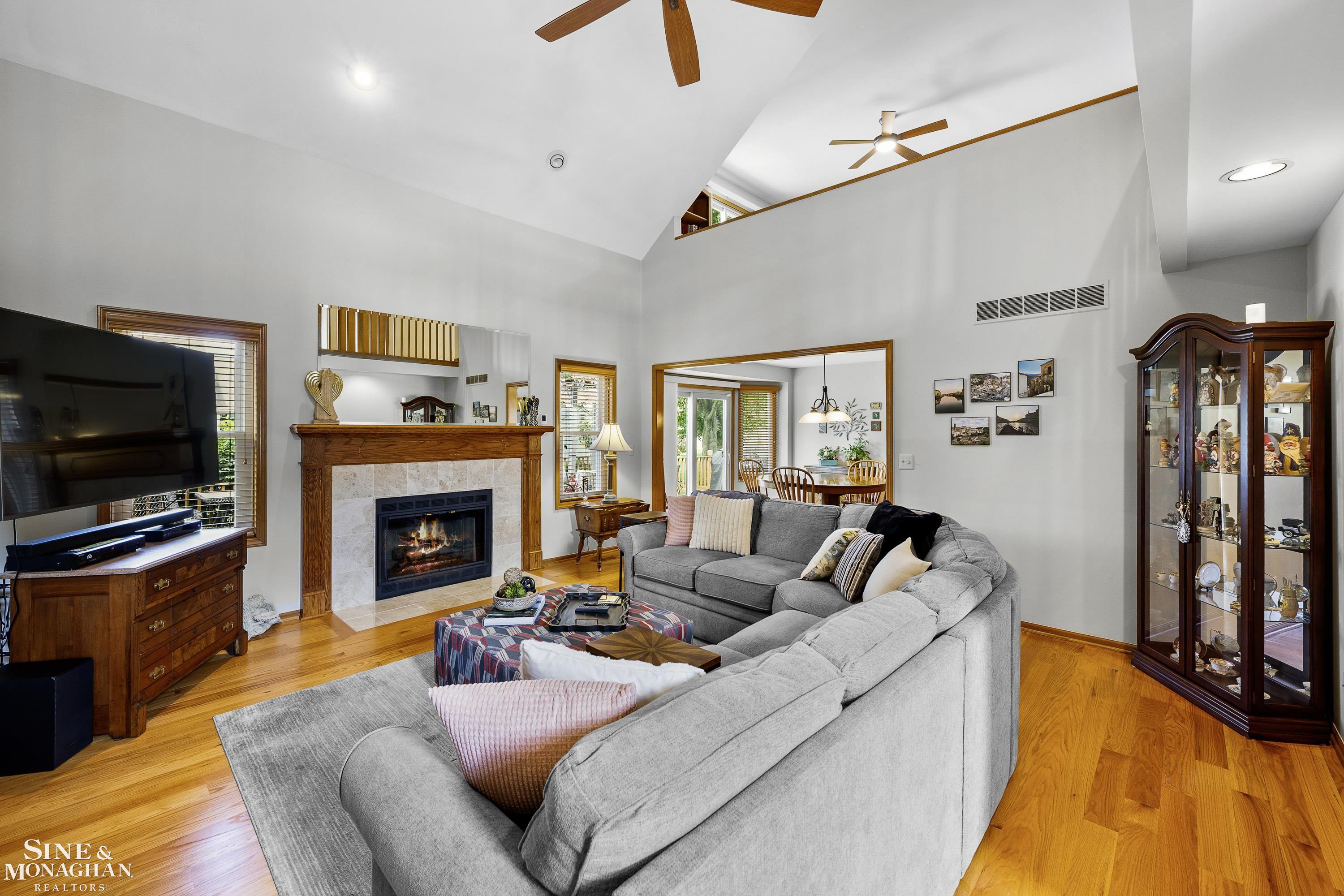 23875 Settlers Drive