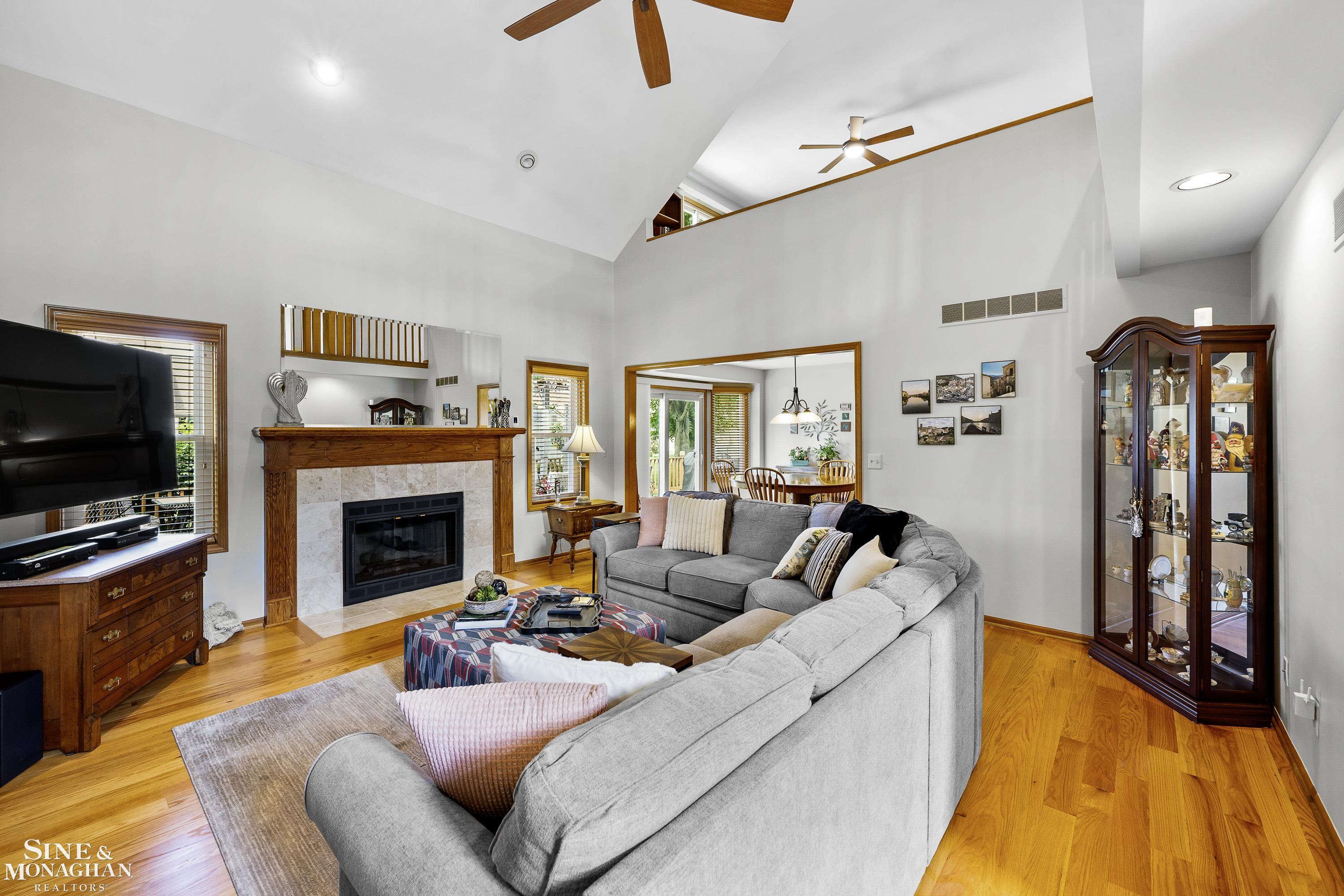 23875 Settlers Drive