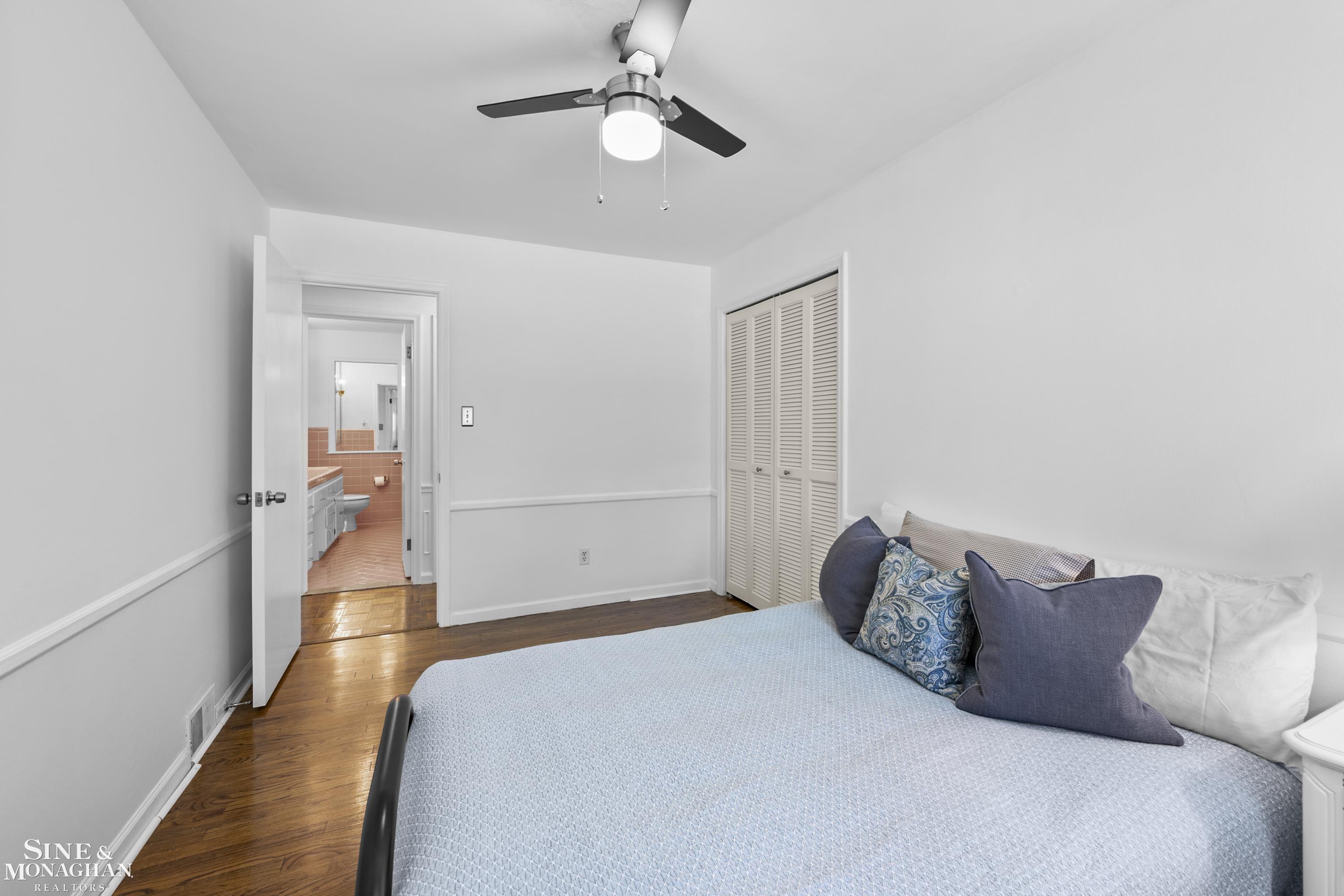 1387 Kensington Road