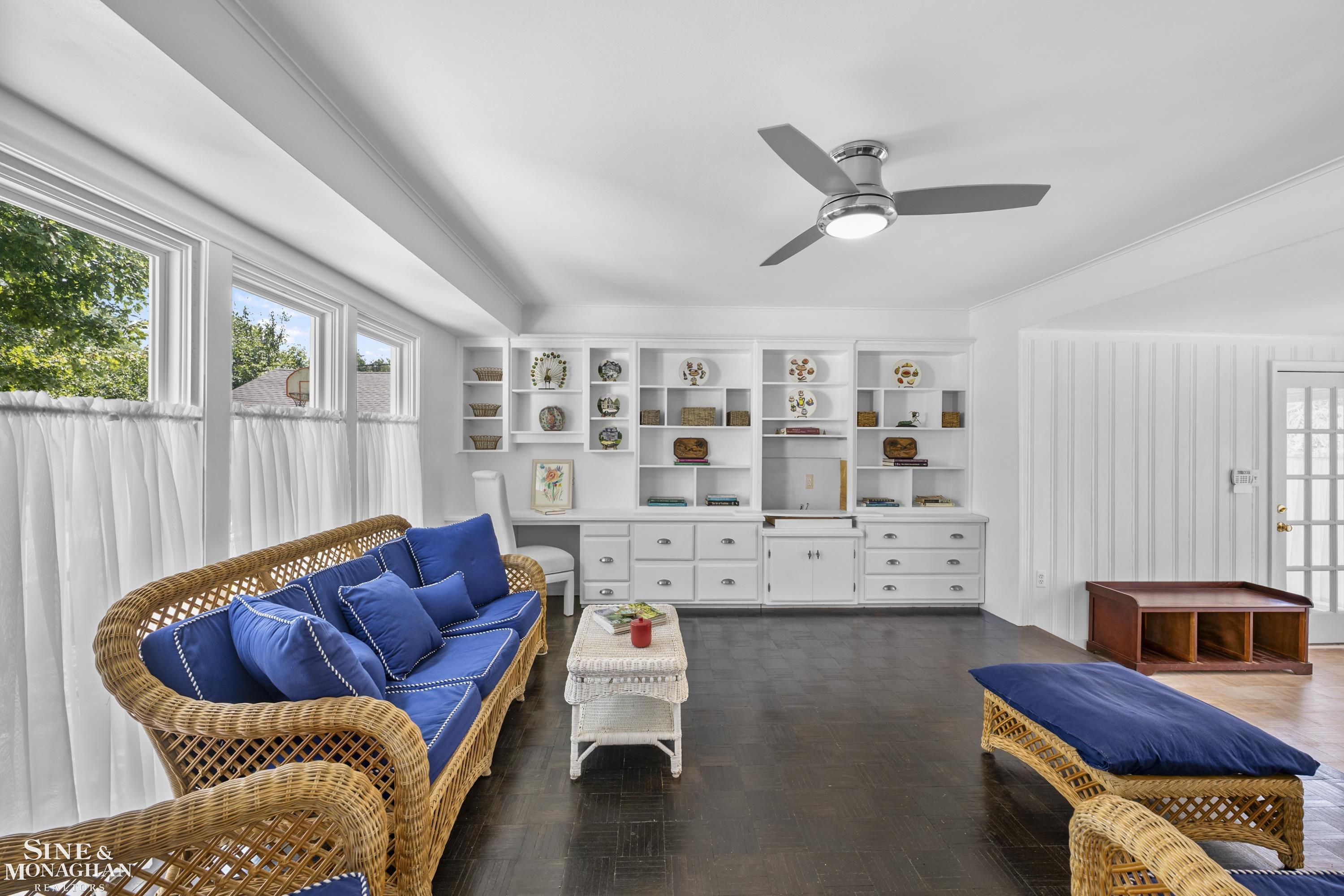 1387 Kensington Road