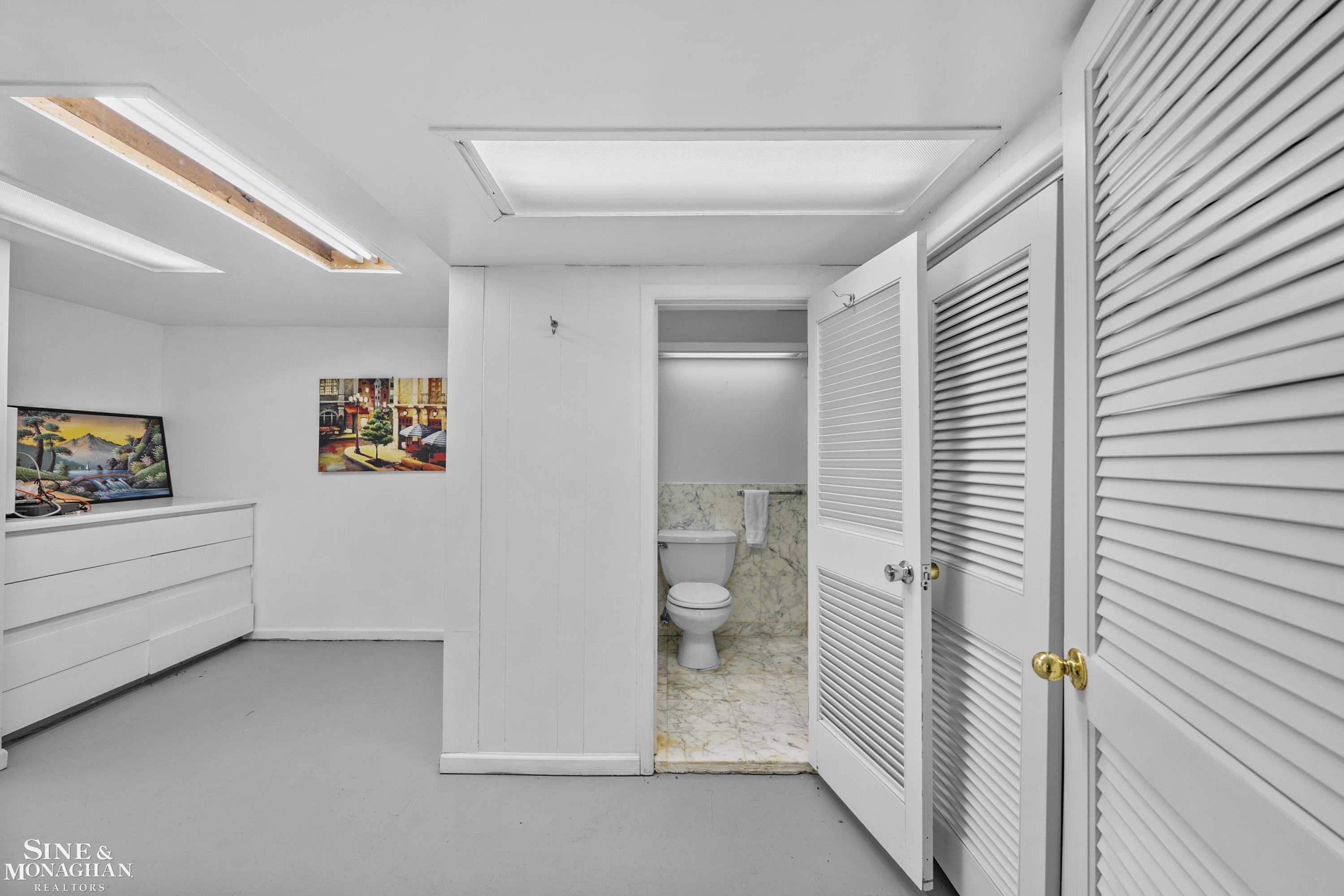 1387 Kensington Road