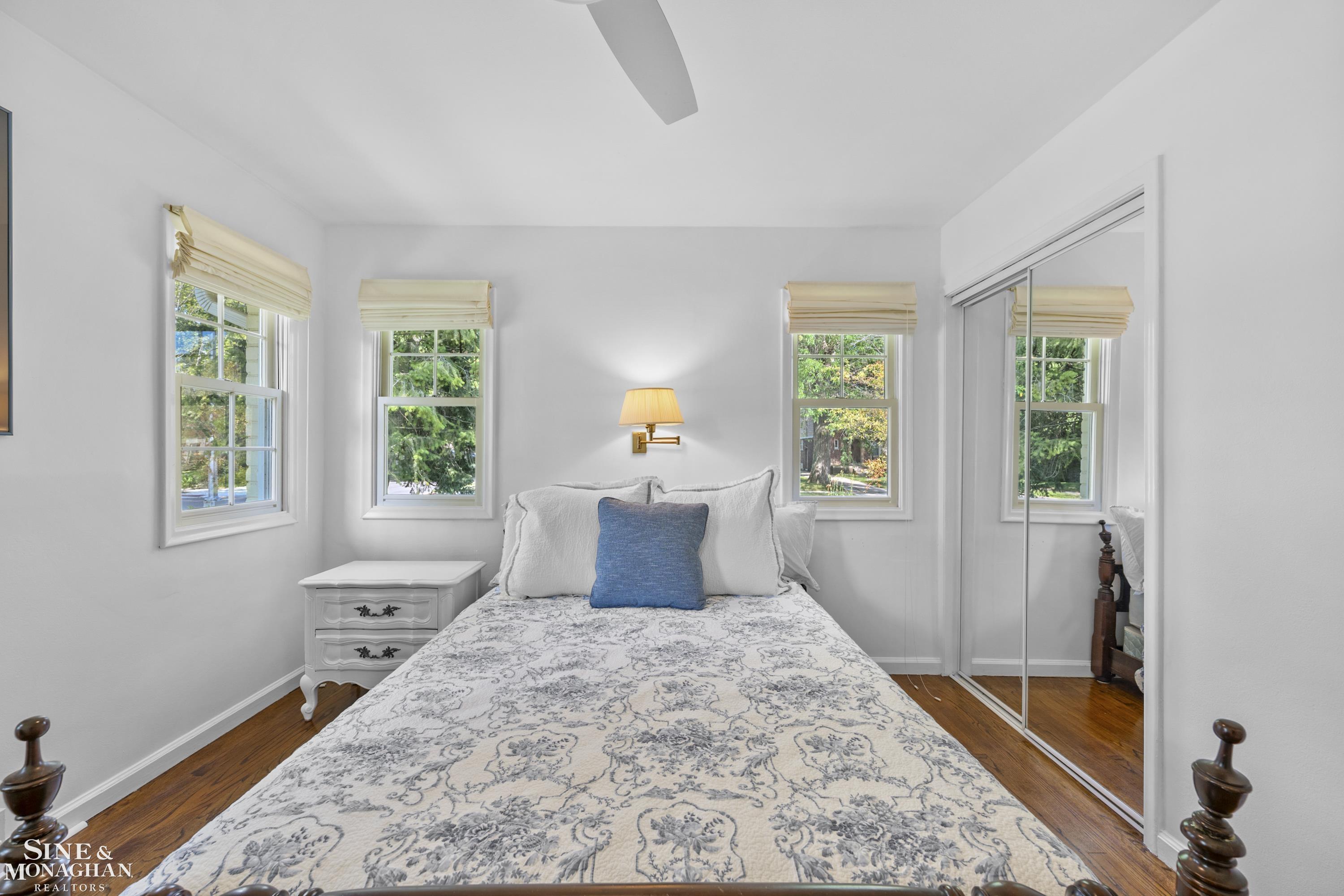 1387 Kensington Road