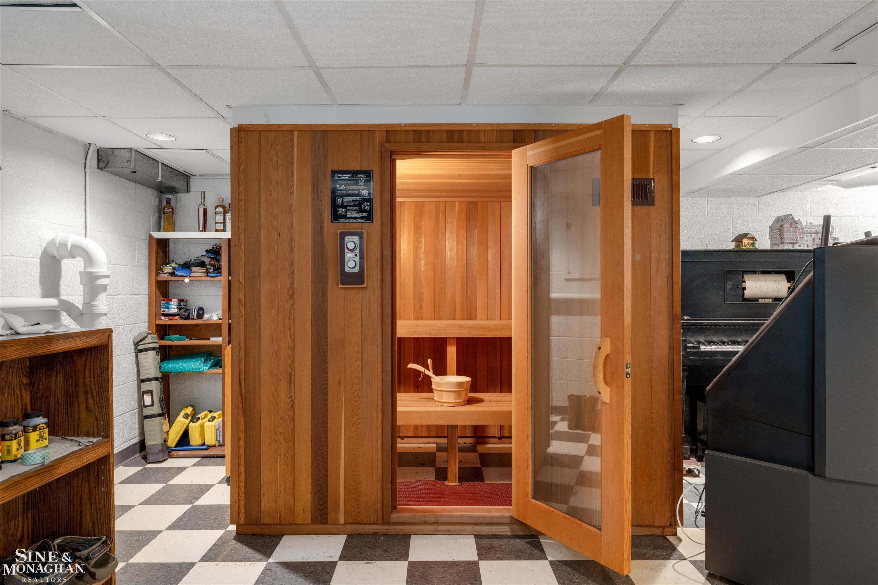 15230 Windmill Pointe Drive