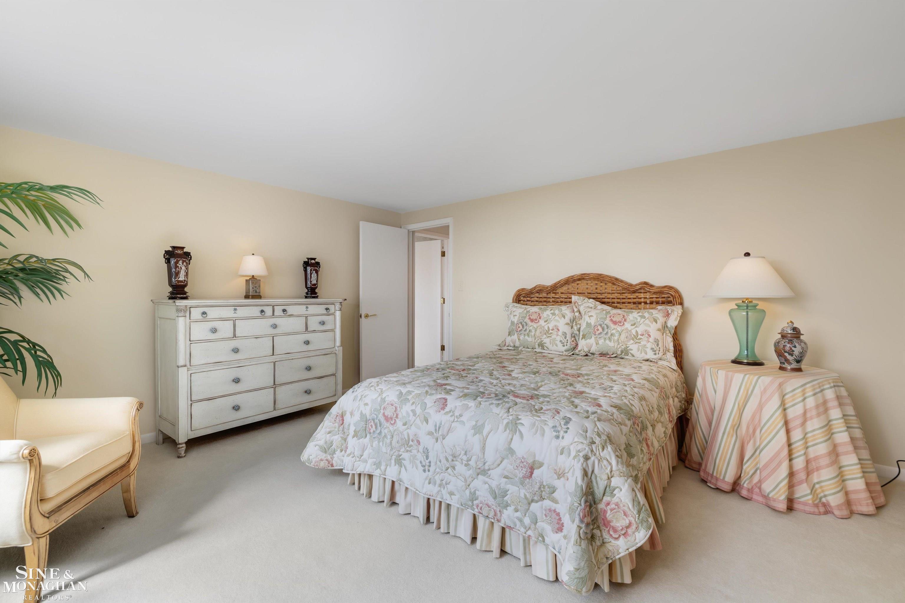 15230 Windmill Pointe Drive