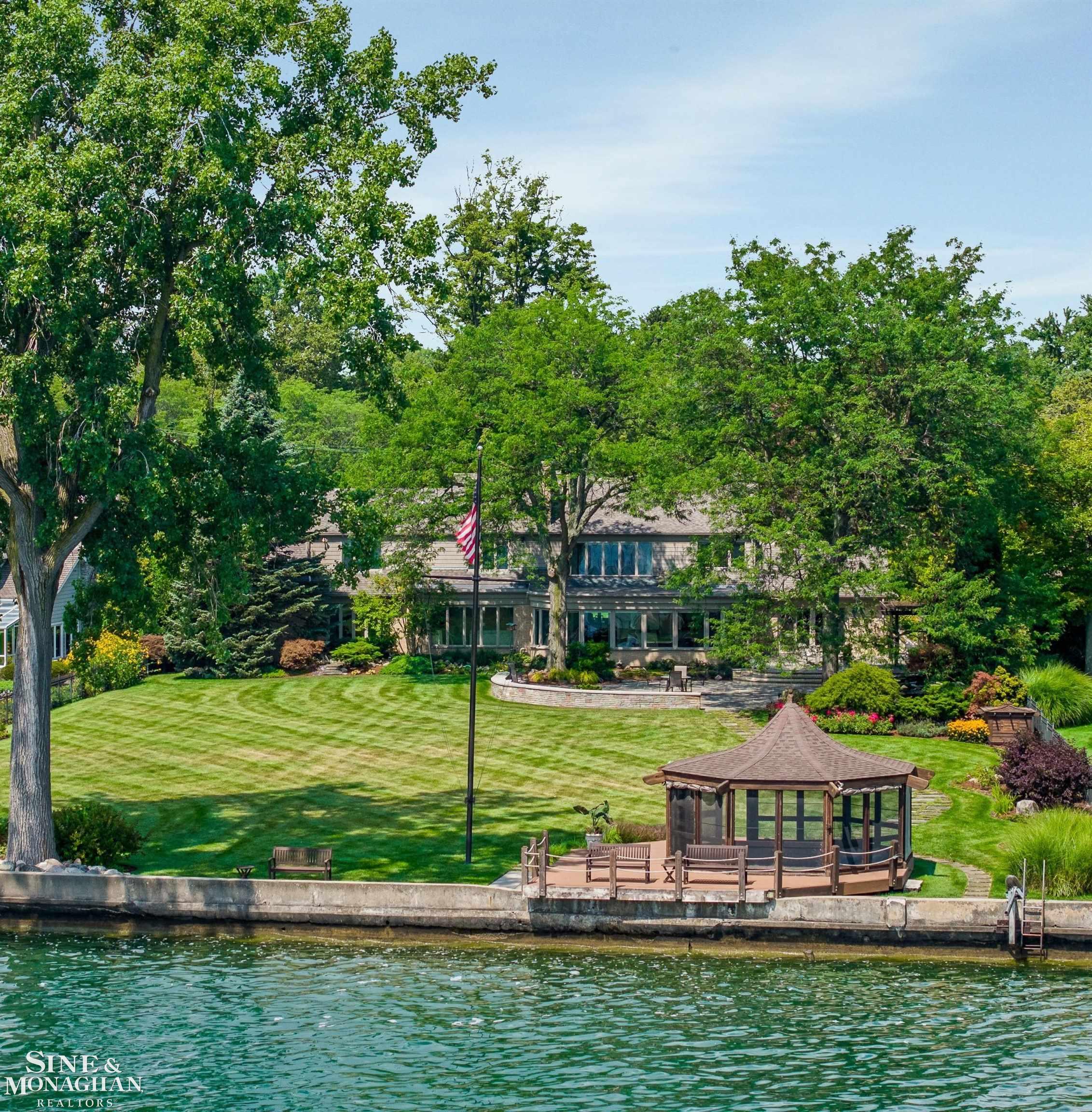 15230 Windmill Pointe Drive