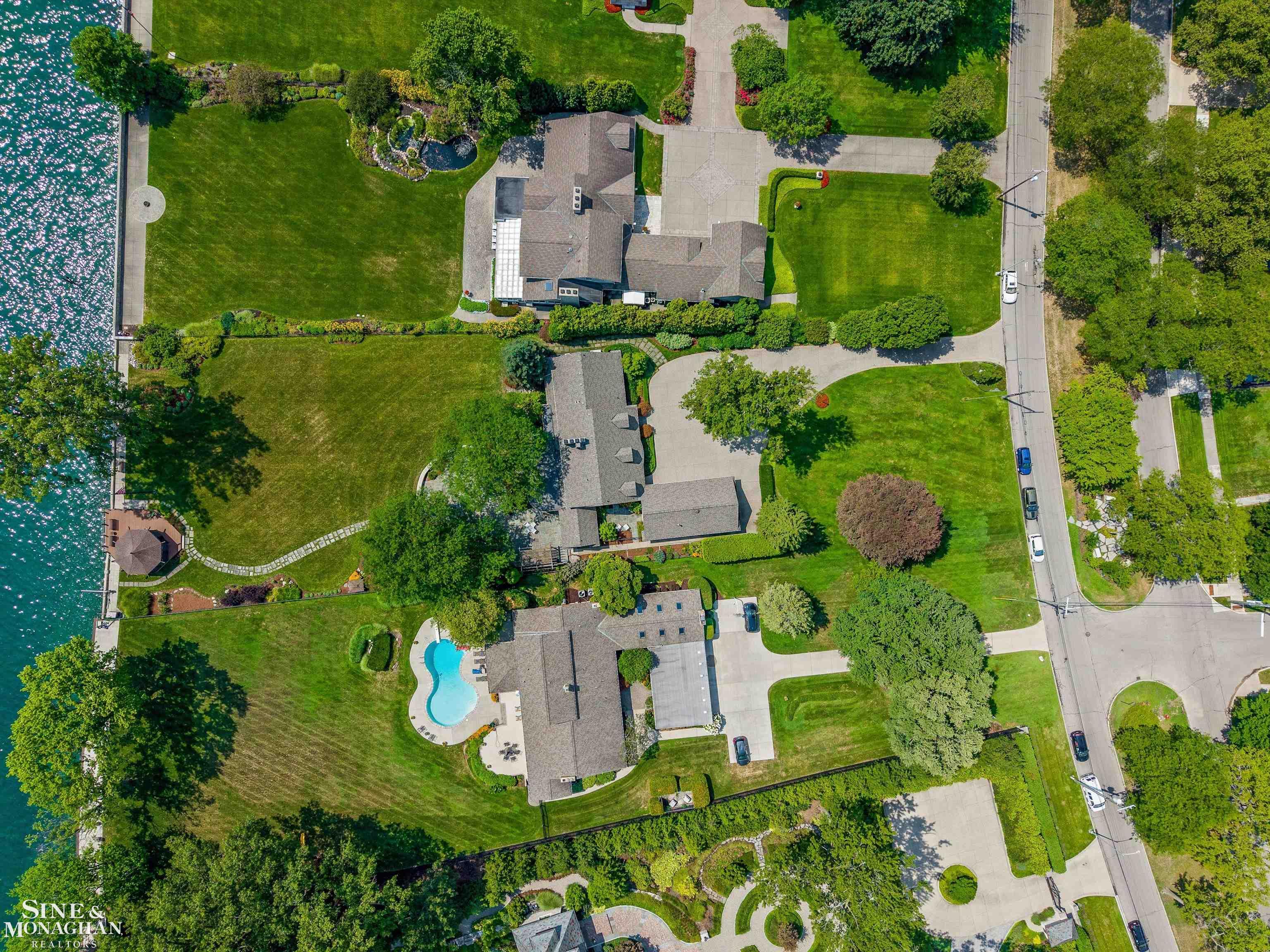 15230 Windmill Pointe Drive