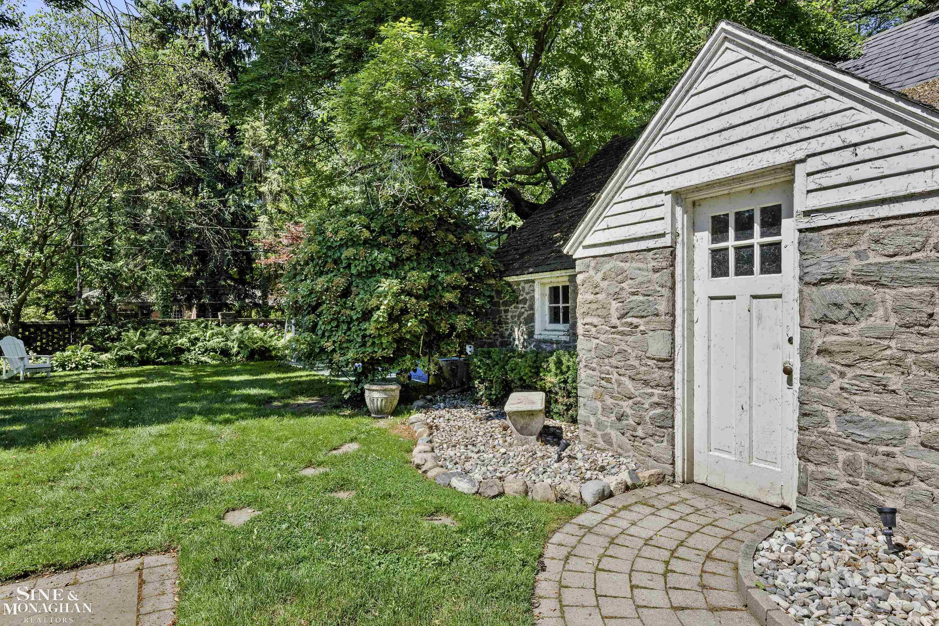 93 Merriweather Road