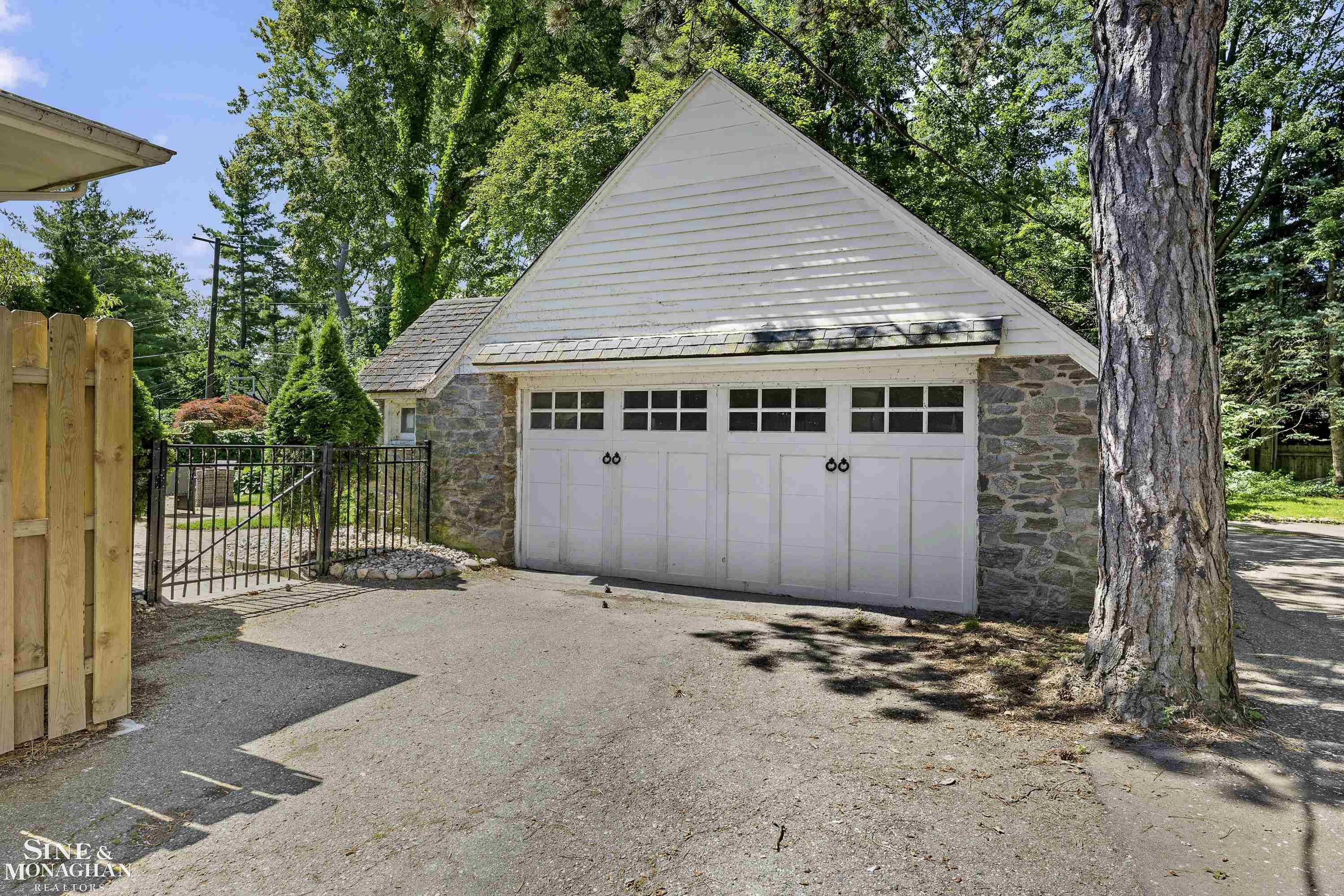 93 Merriweather Road