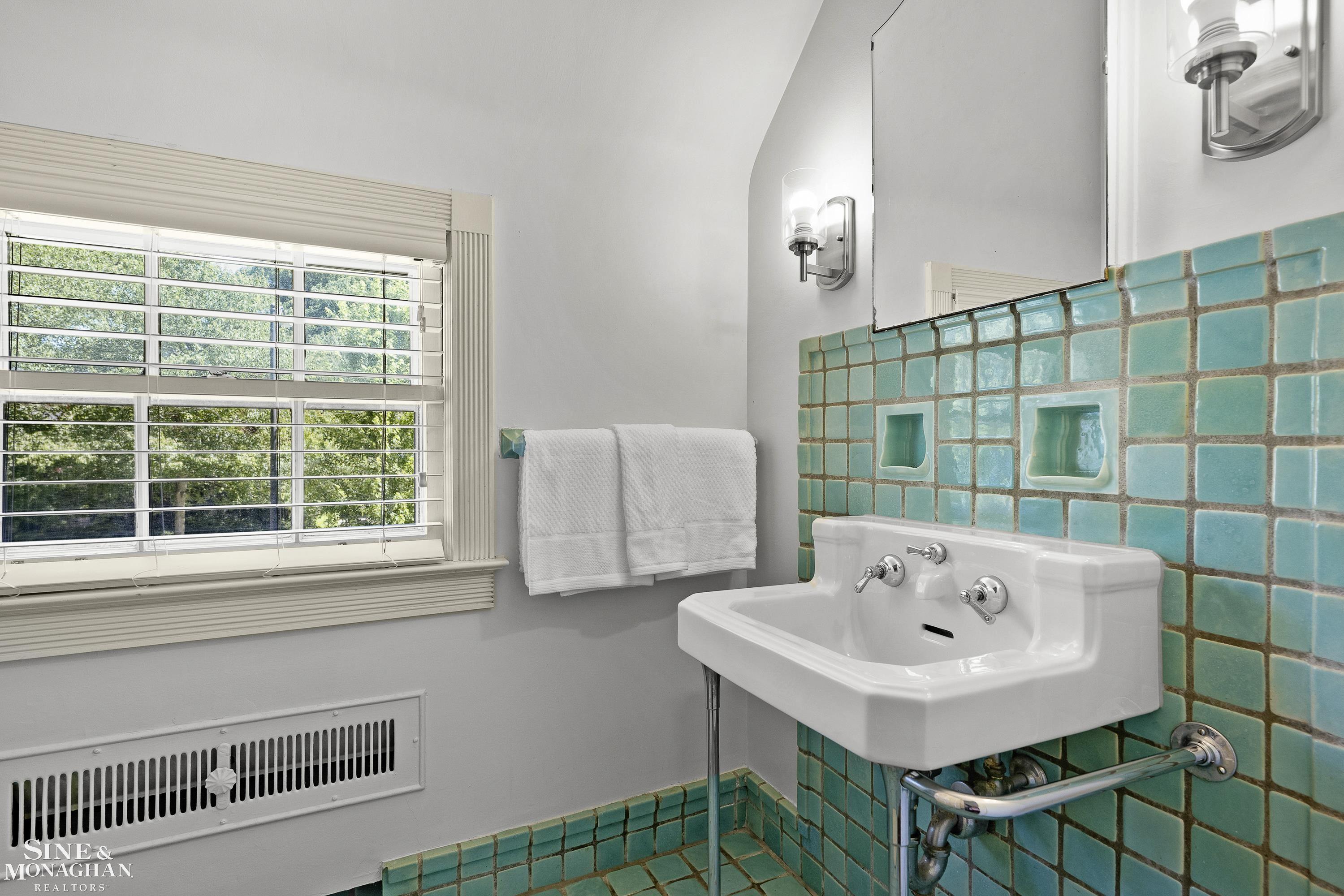 93 Merriweather Road