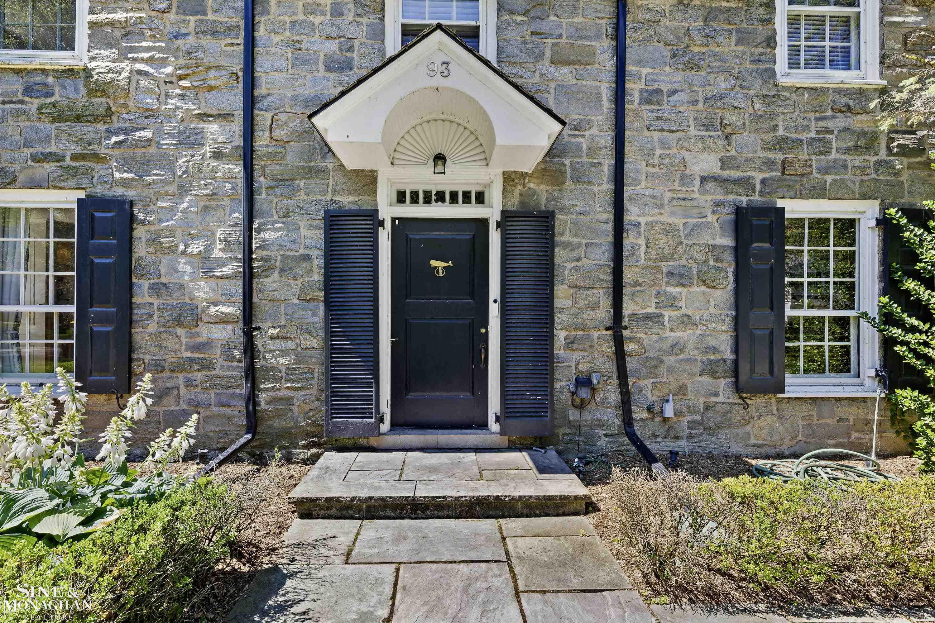 93 Merriweather Road