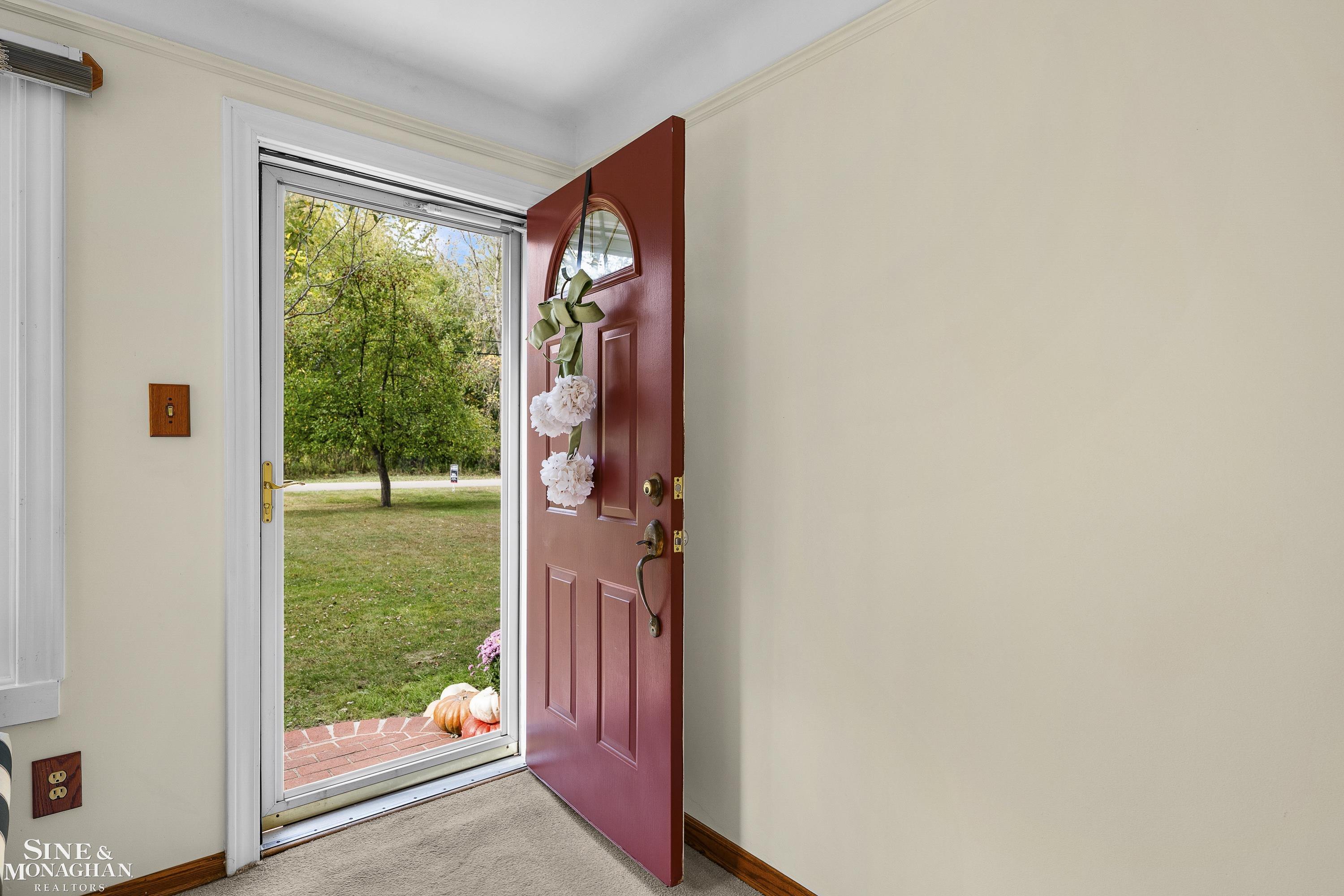 22050 Cass Street, Farmington Hills