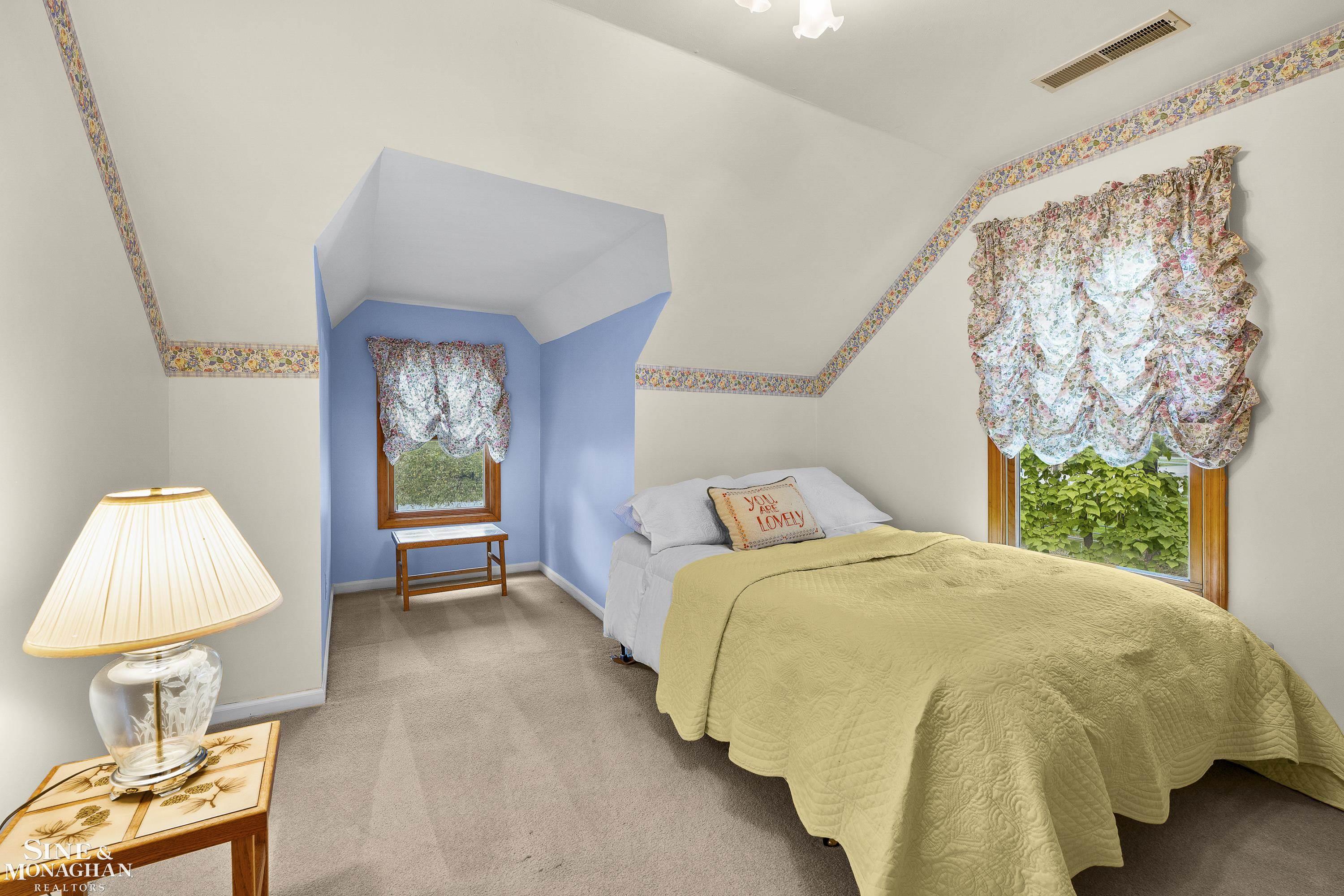 22050 Cass Street, Farmington Hills