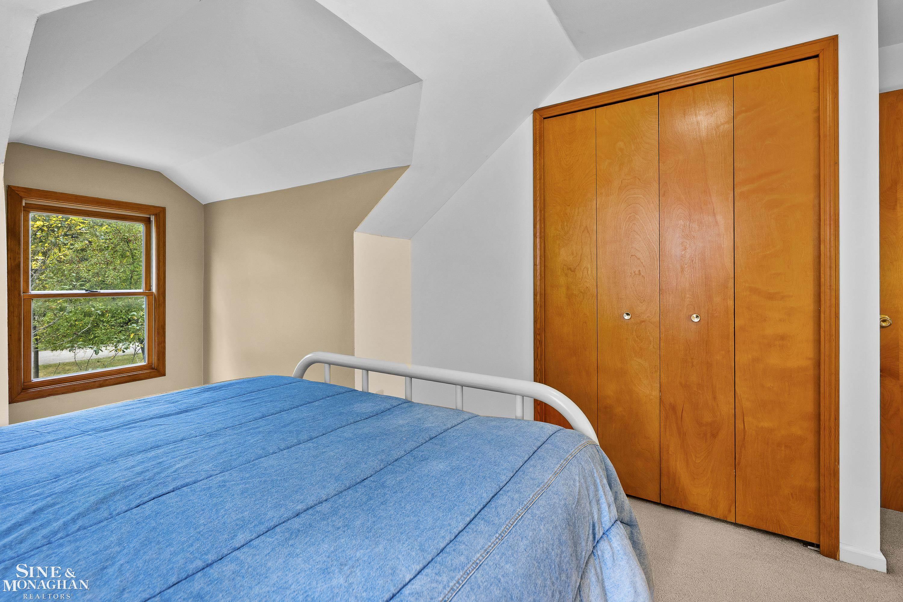 22050 Cass Street, Farmington Hills