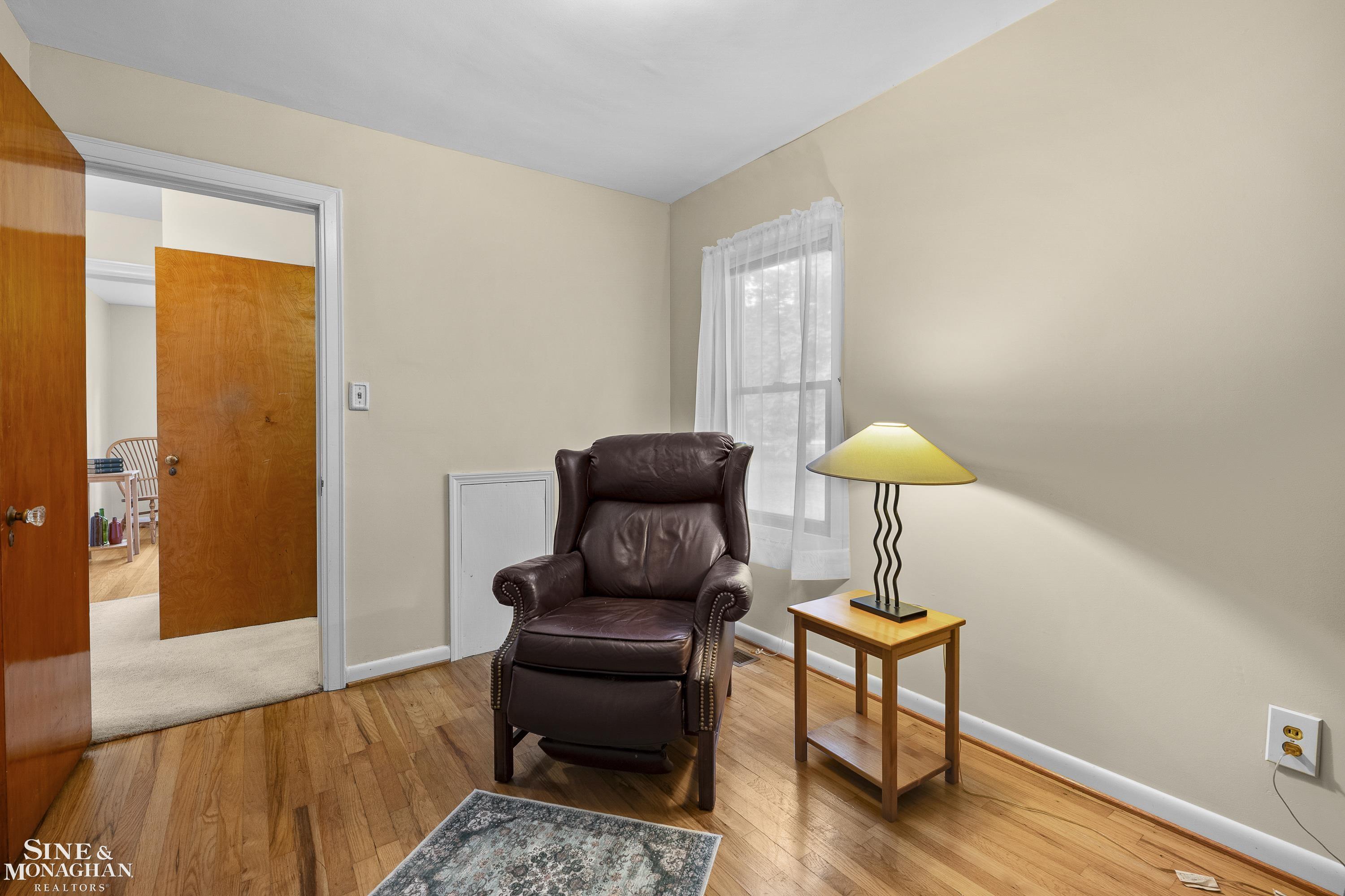 22050 Cass Street, Farmington Hills