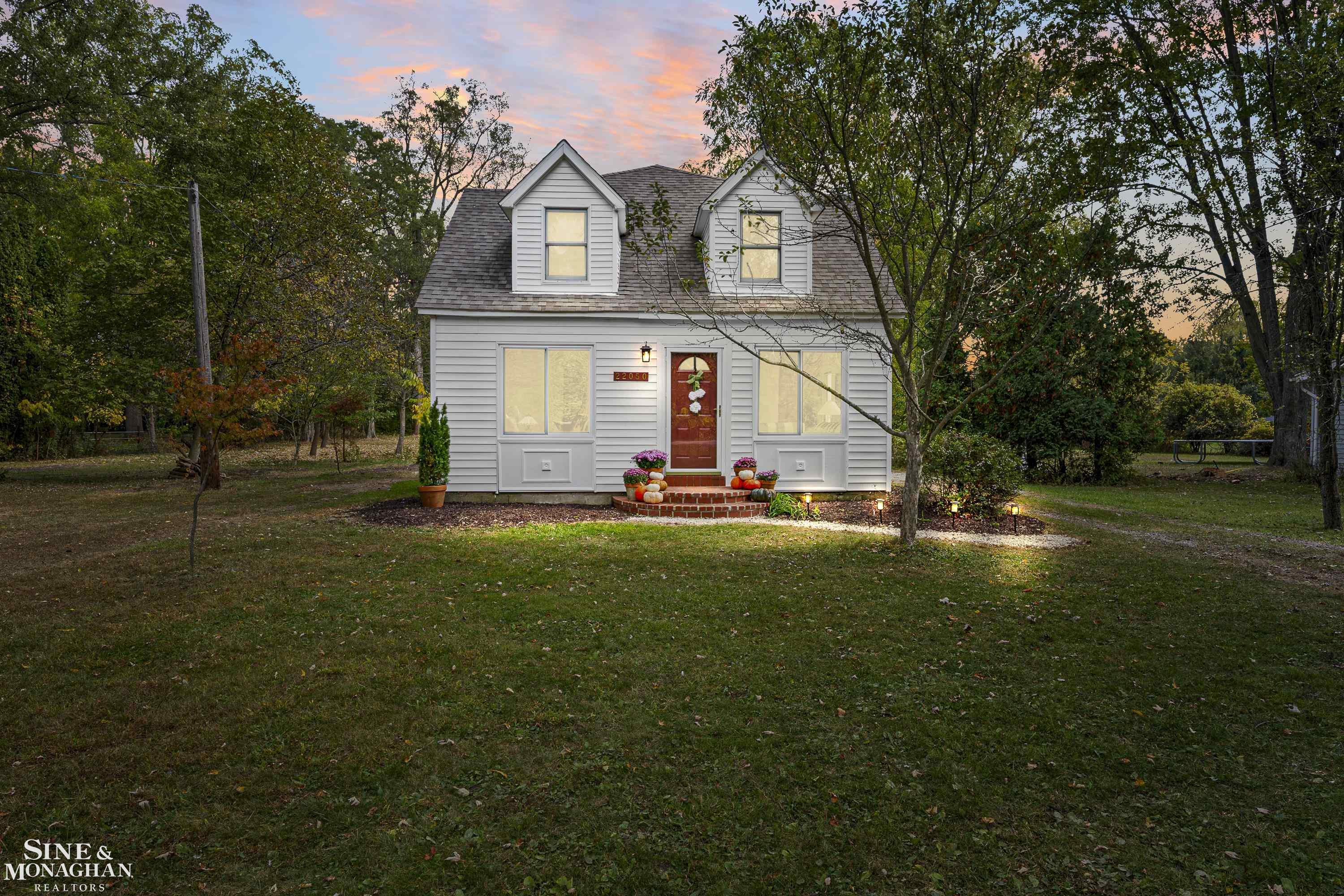 22050 Cass Street, Farmington Hills